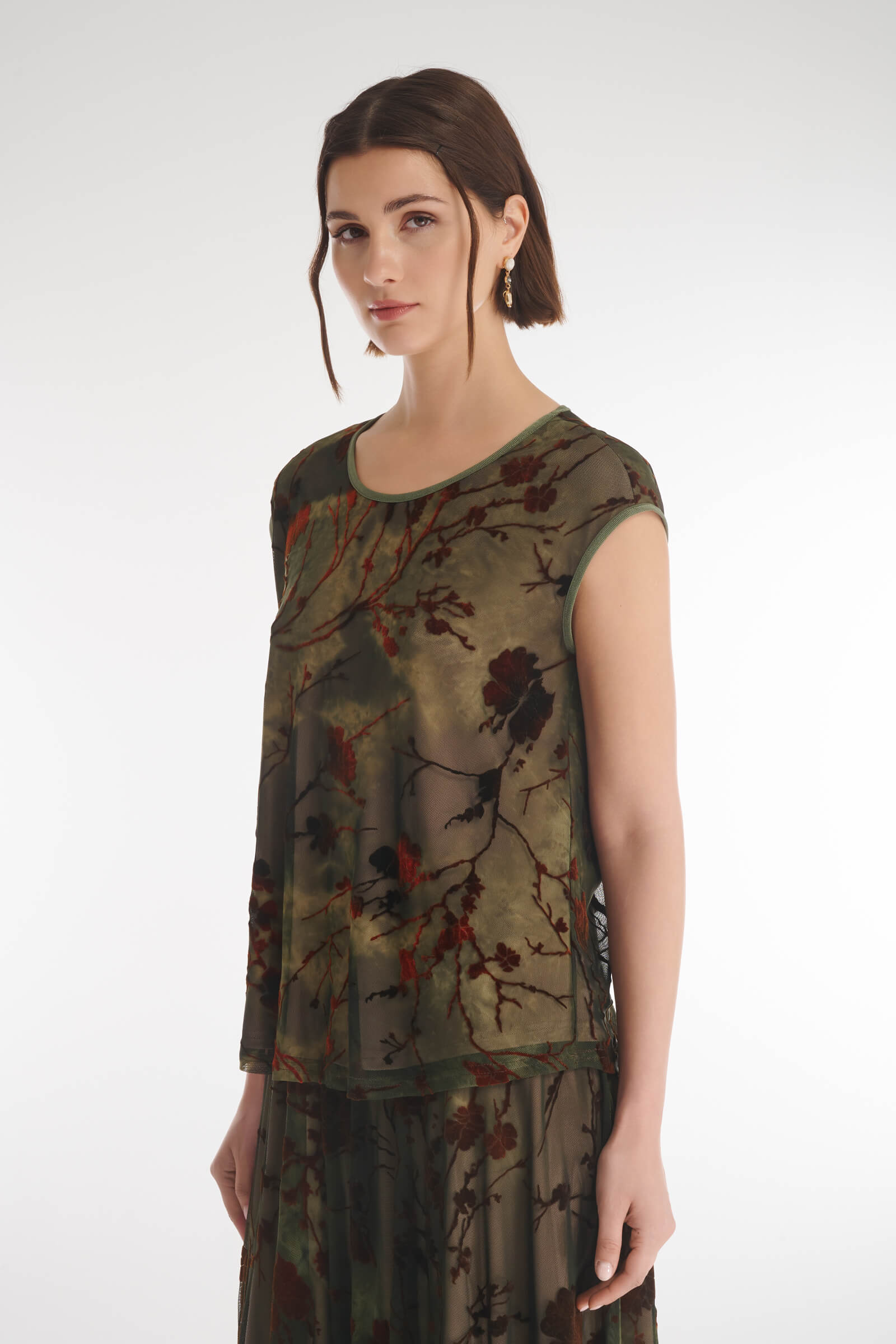 Топ с бархатным цветочным узором цвета Зеленый 