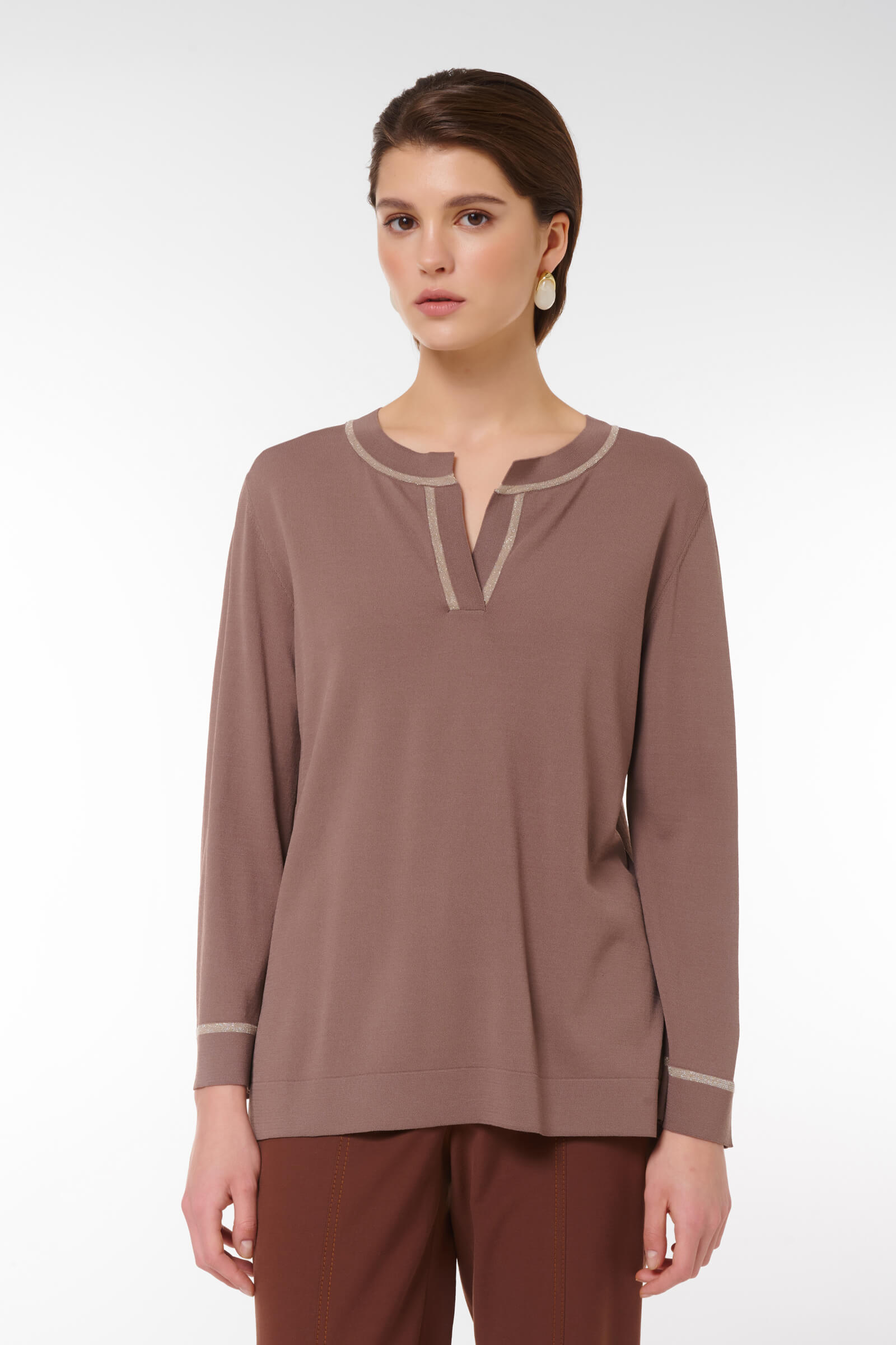 Джемпер свободного кроя цвета Коричневый 