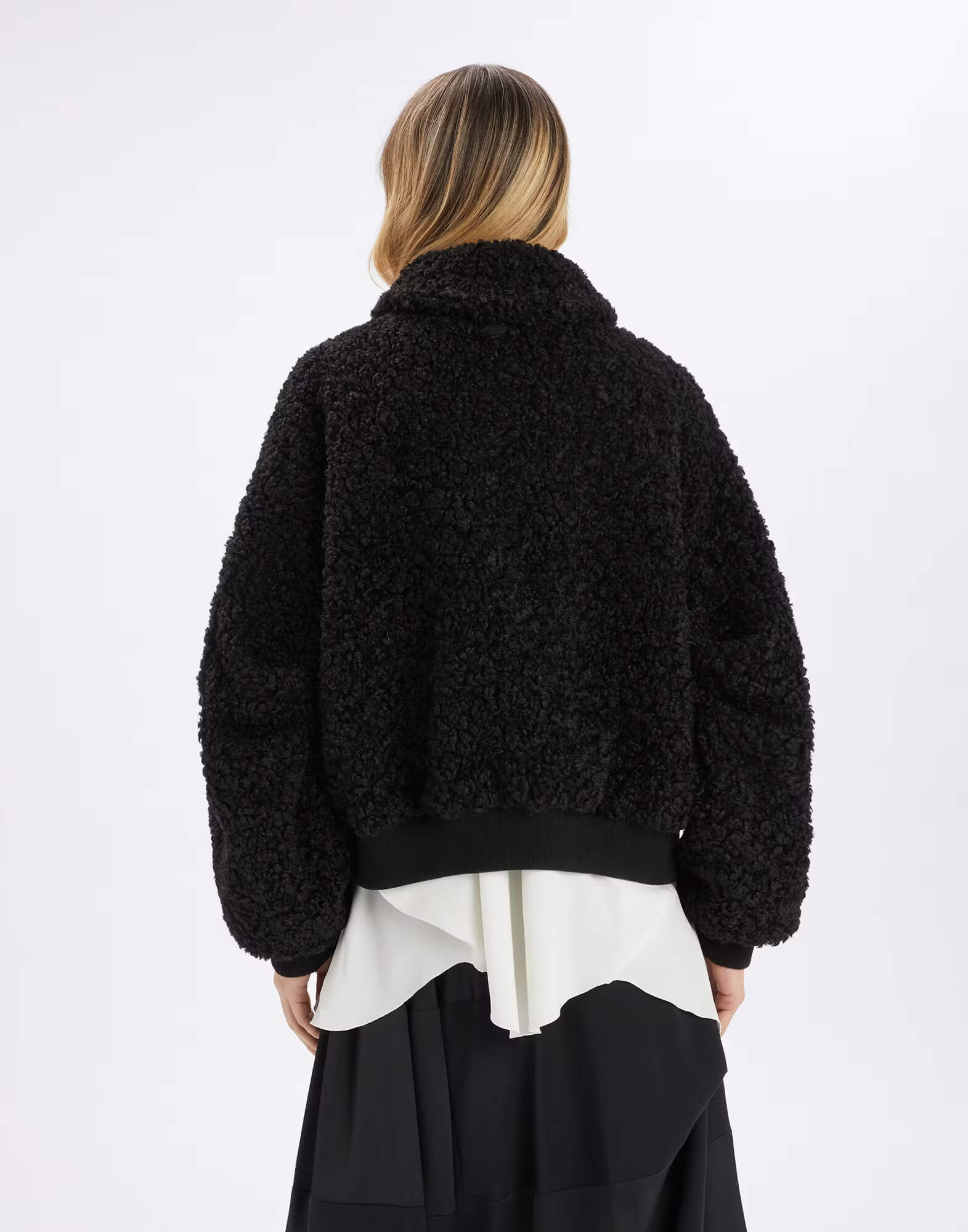 Куртка-бомбер из шерпы Бренд High