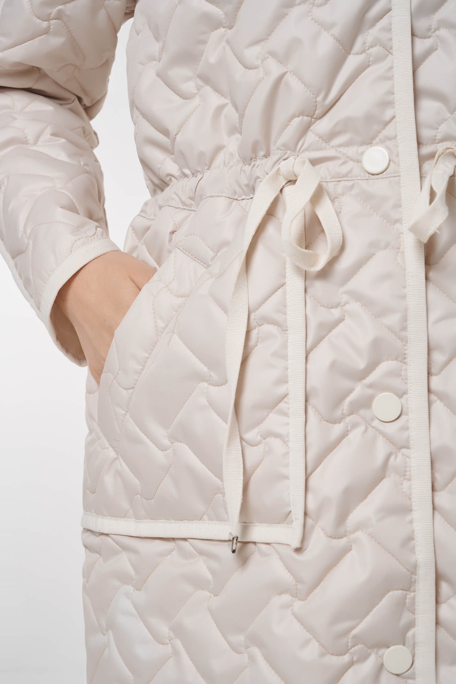 Куртка на кулиске с капюшоном Бренд Caterina Leman