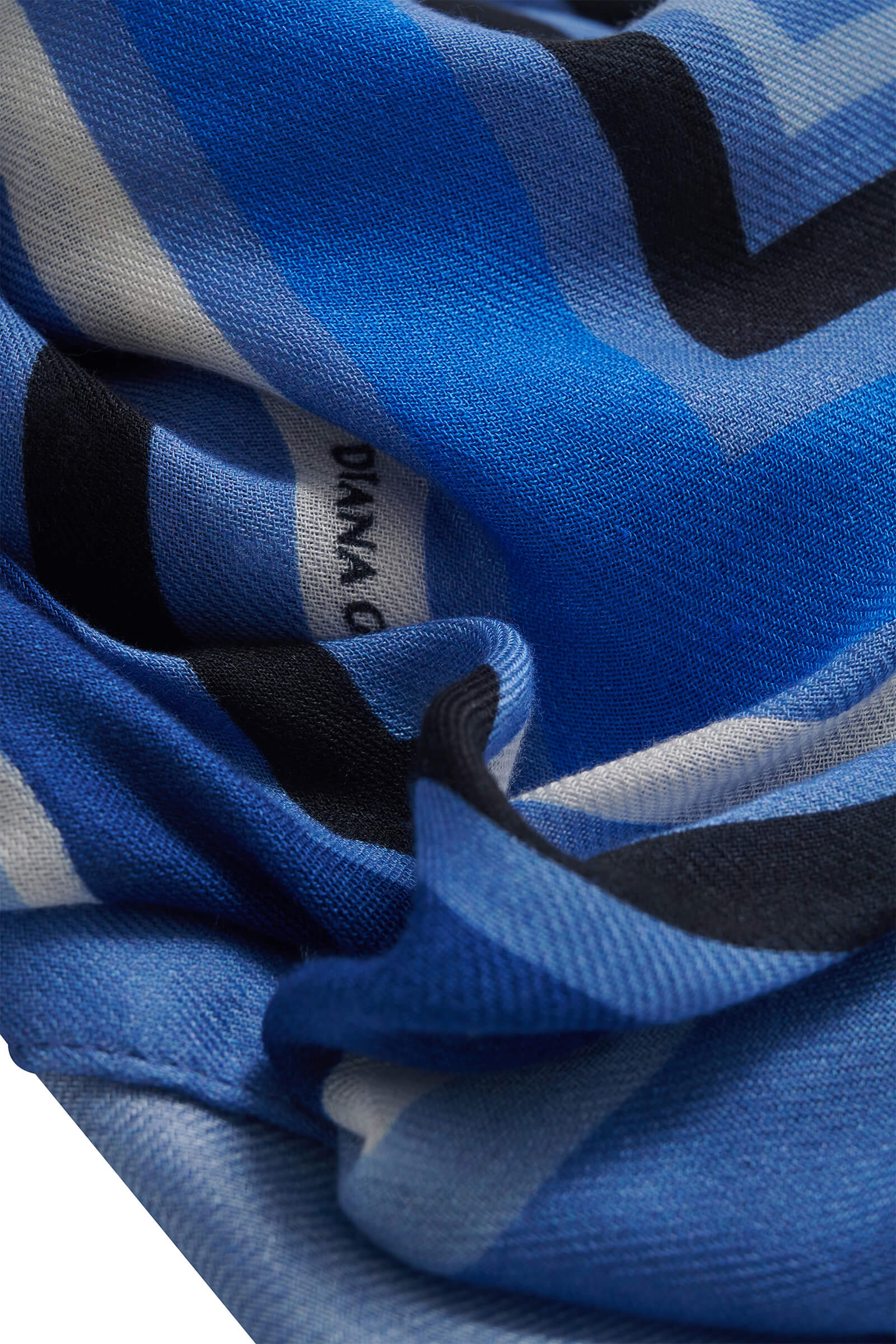 Палантин из вискозы и шерсти Бренд Diana Gallesi