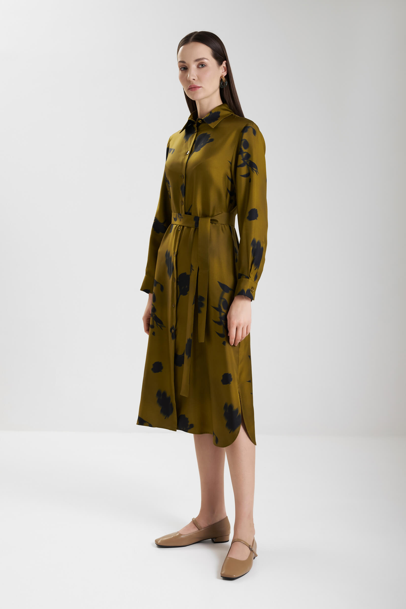 Платье-рубашка из 100% шелка цвета Оливковый 
