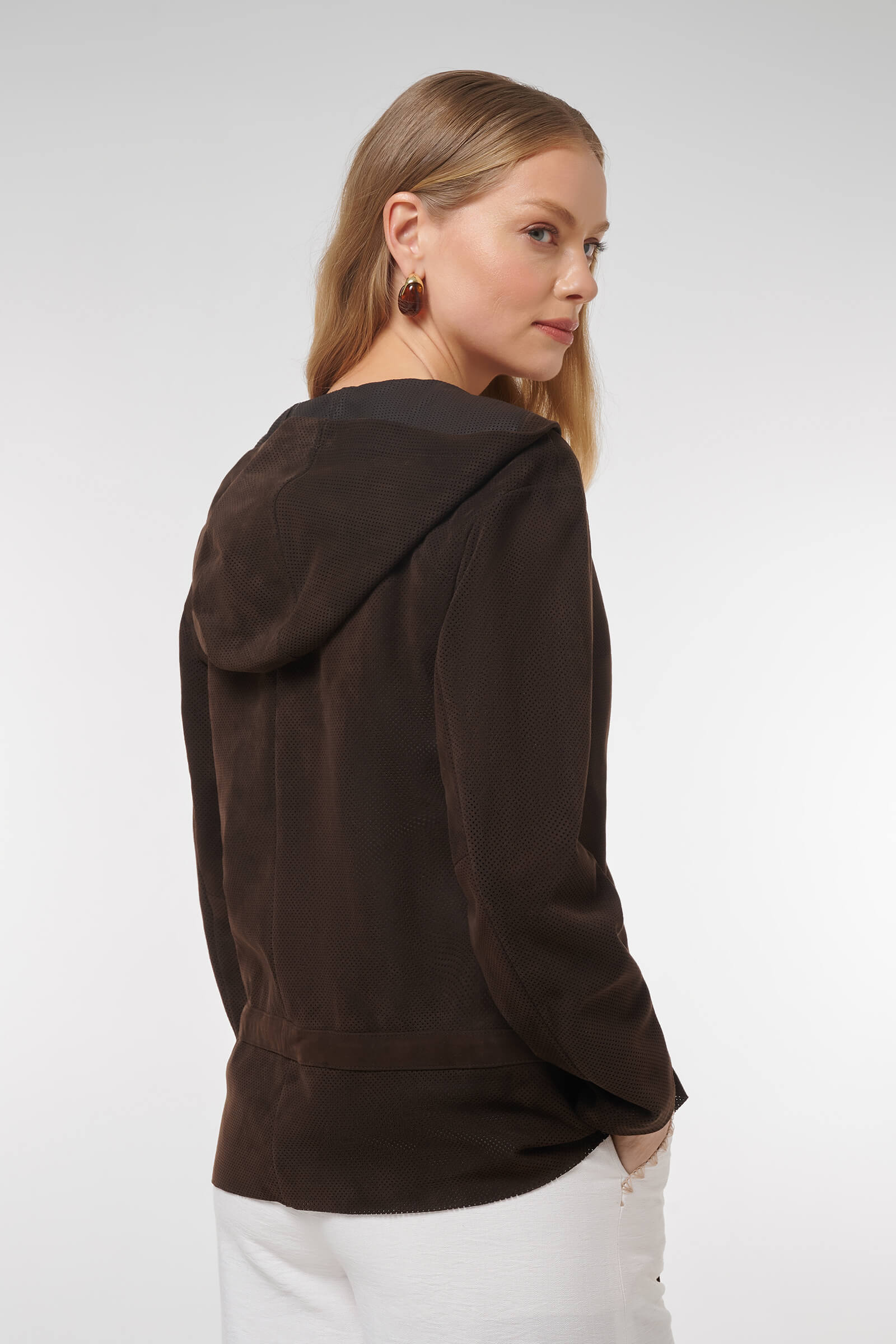 Куртка с перфорацией из натуральной кожи Бренд Caterina Leman