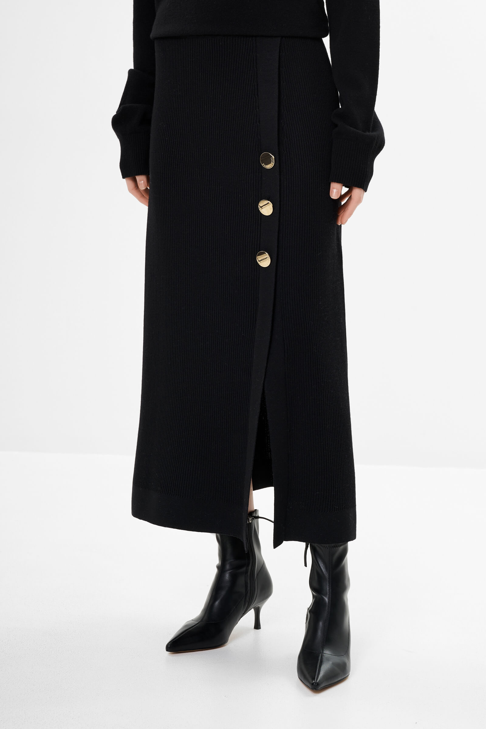 Трикотажная юбка из шерсти в рубчик цвета Черный 