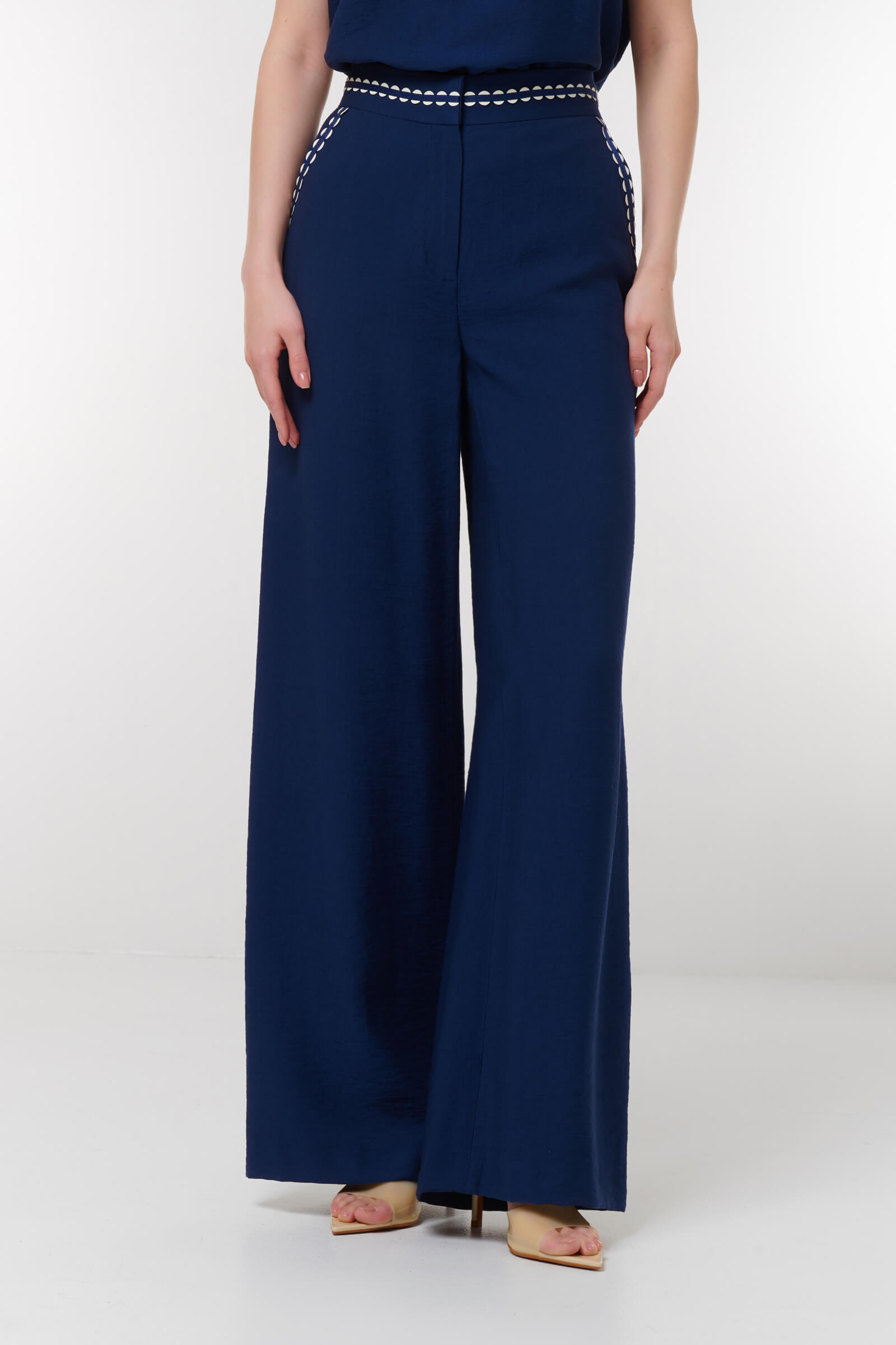 Брюки с контрастной окантовкой цвета Синий 