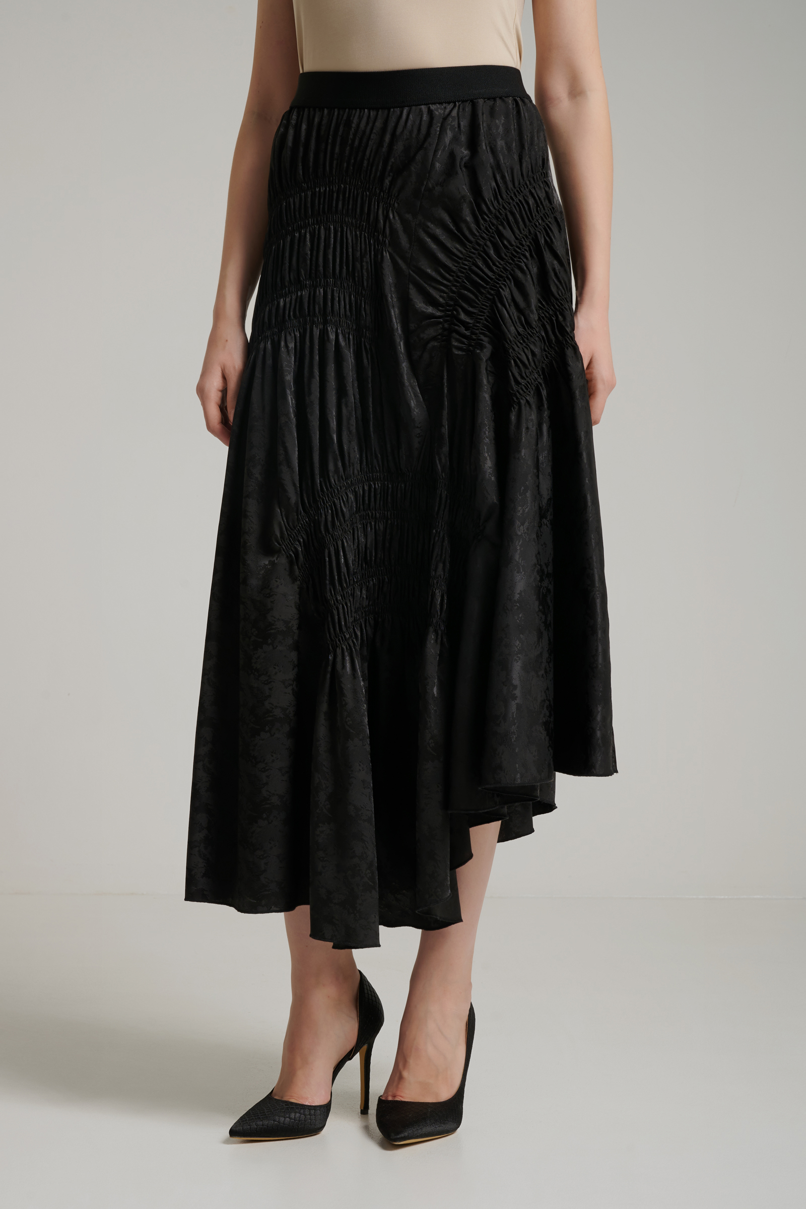 Юбка с ассиметричным кроем Бренд High