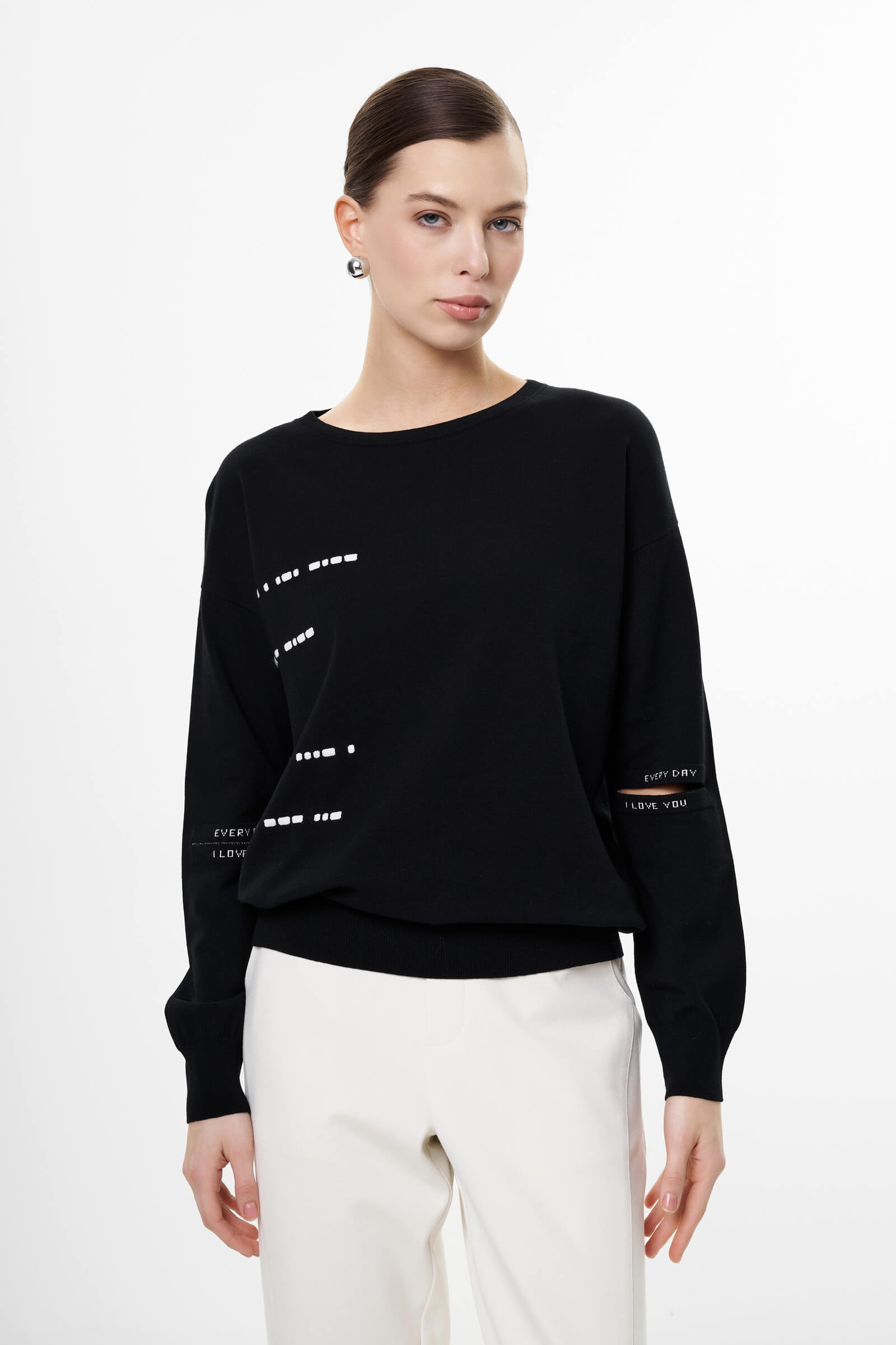 Джемпер из смесовой вискозы цвета Черный 