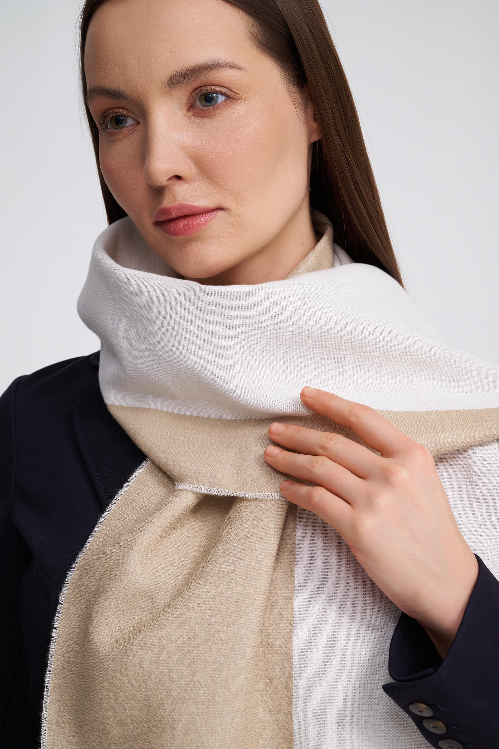 Хлопковый двухцветный палантин с логотипом цвета Мультиколор 