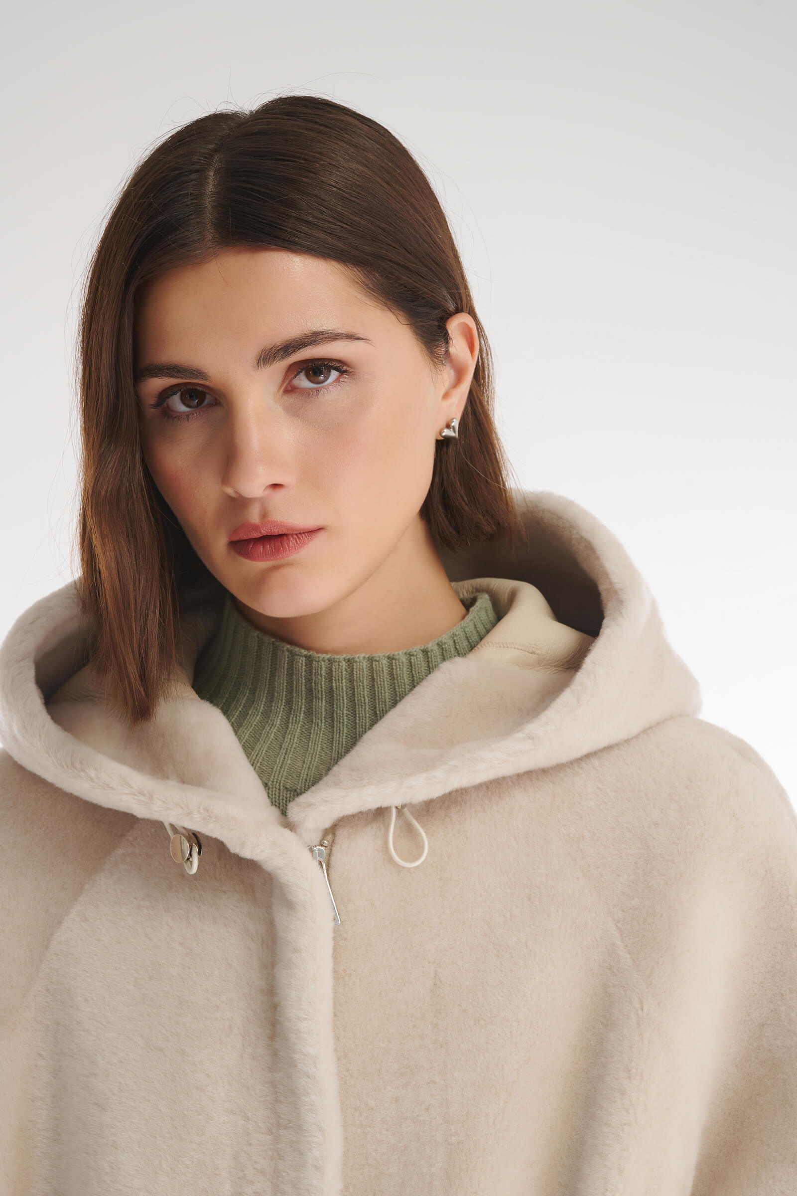 Удлиненная дубленка из натурального меха Бренд Caterina Leman