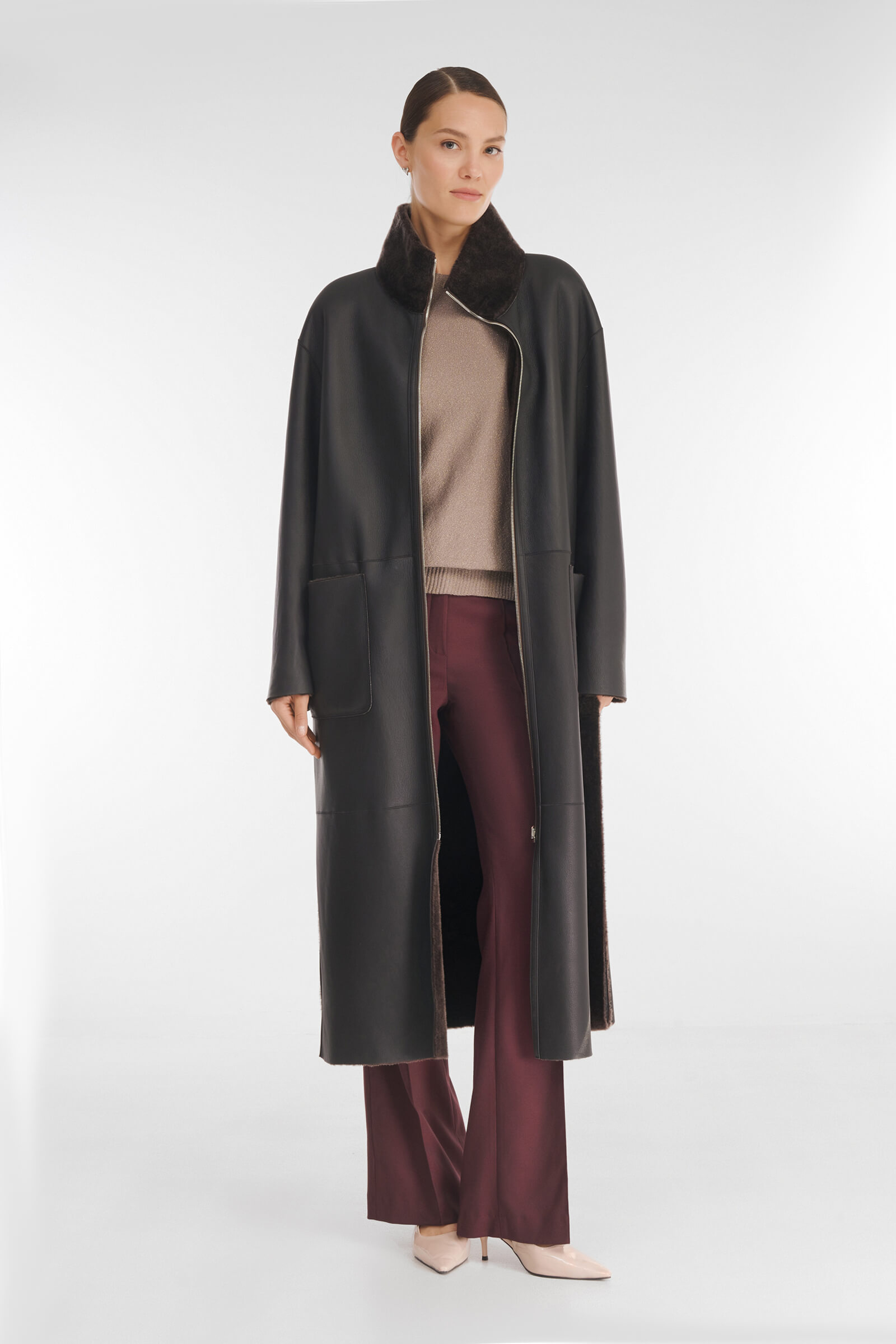 Двусторонняя дубленка с воротником-воронкой Бренд Caterina Leman