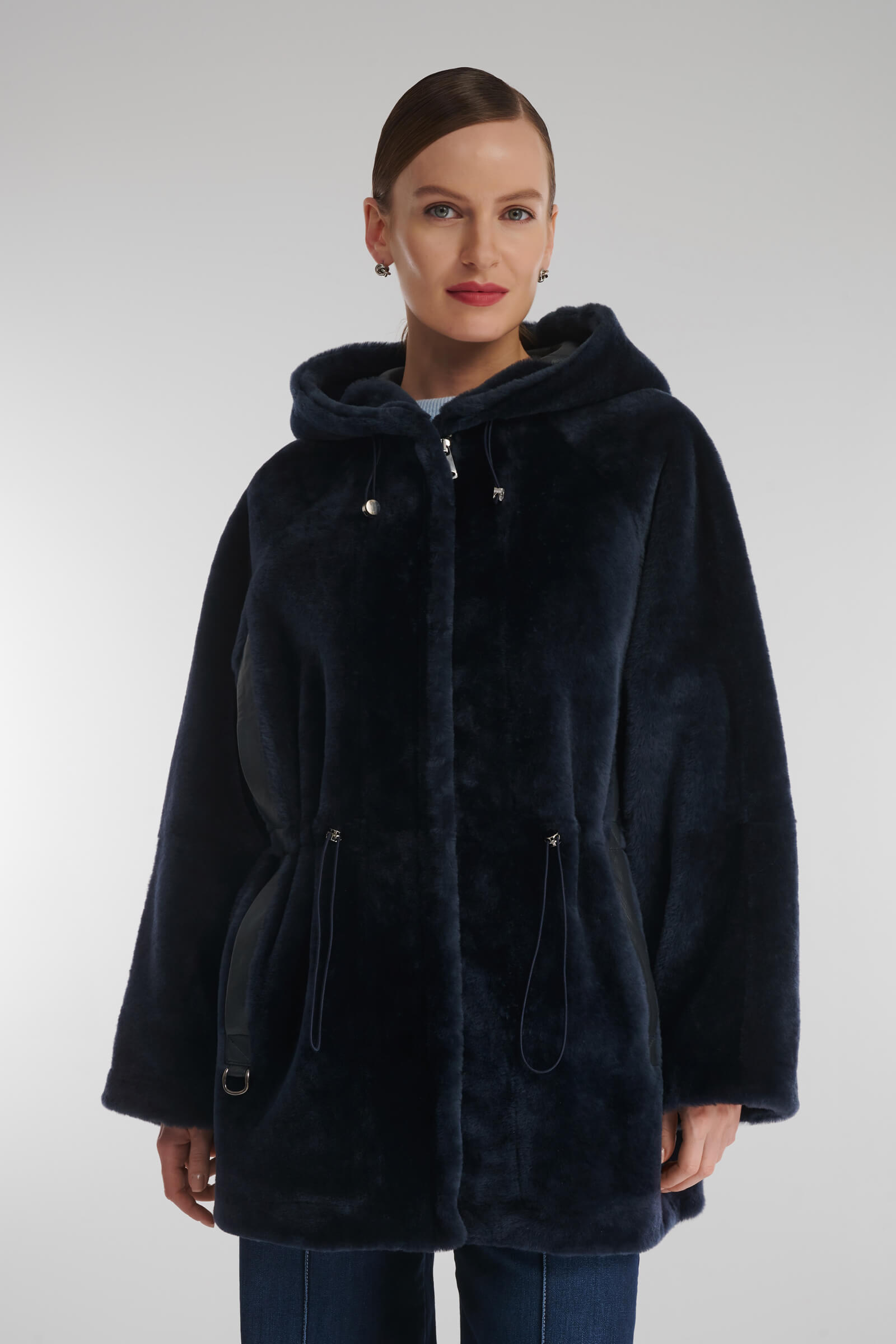 Удлиненная дубленка из натурального меха Бренд Caterina Leman