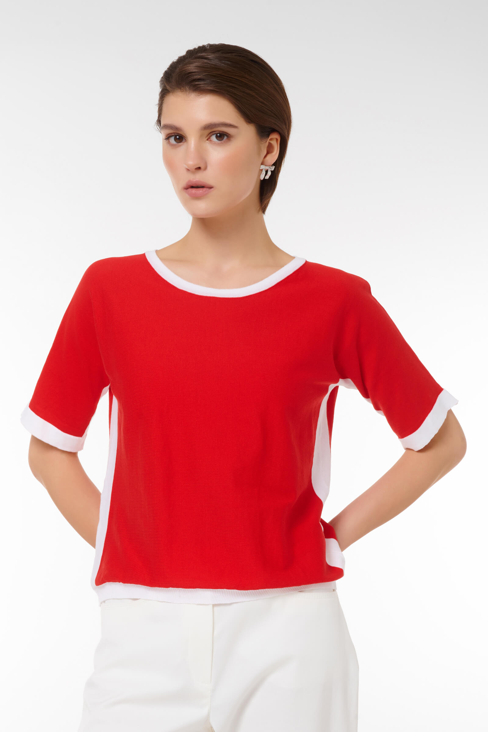 Джемпер с люрексом цвета Красный 