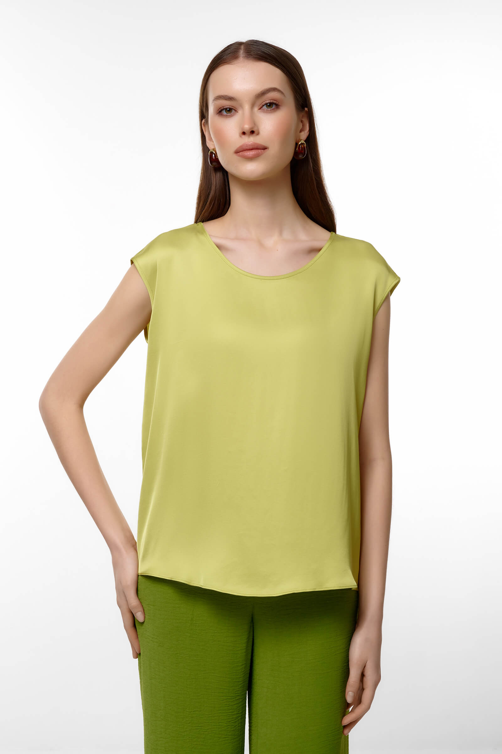 Топ из поливискозы цвета Желтый 
