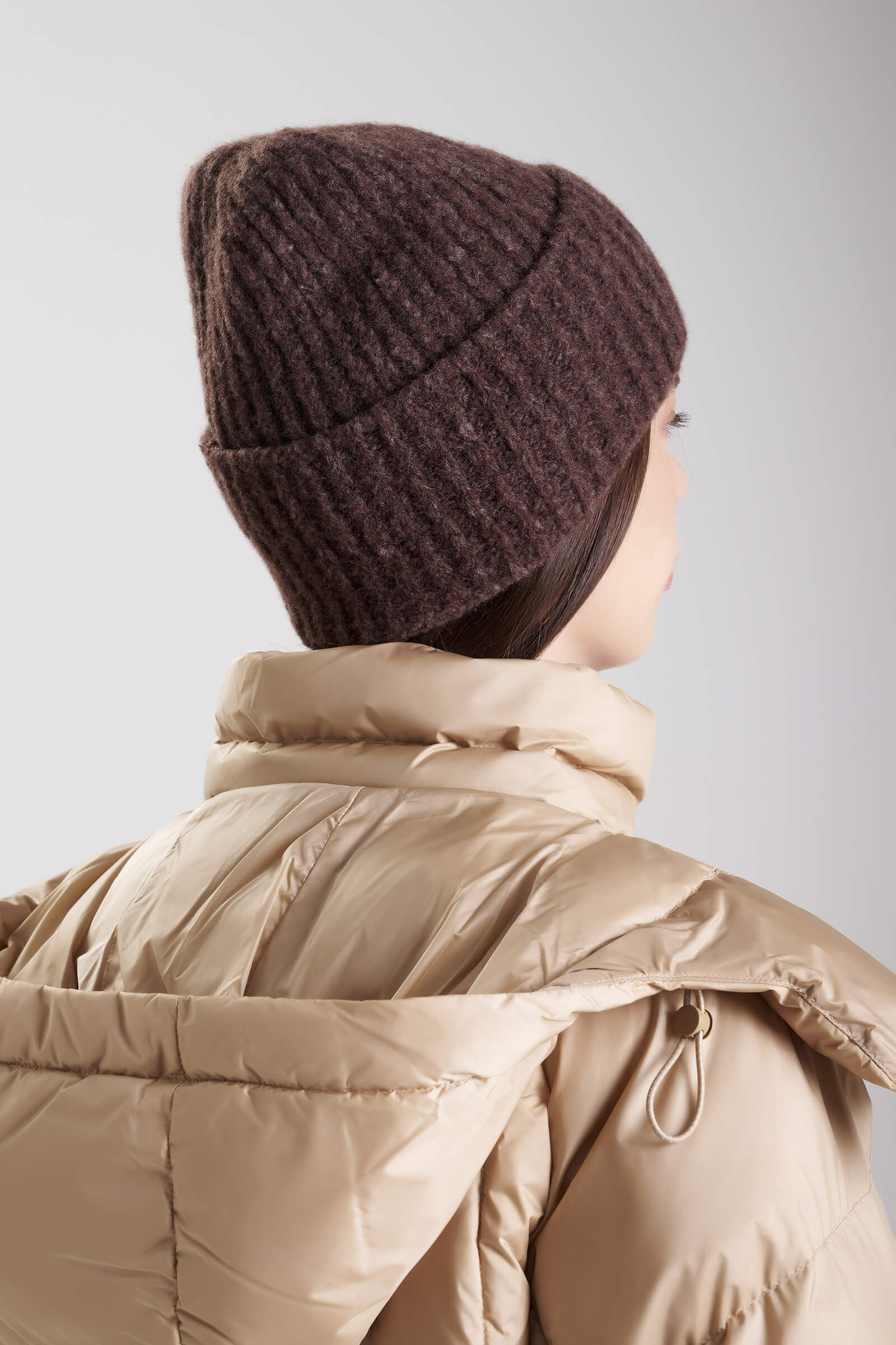 Шерстяная шапка Бренд MM