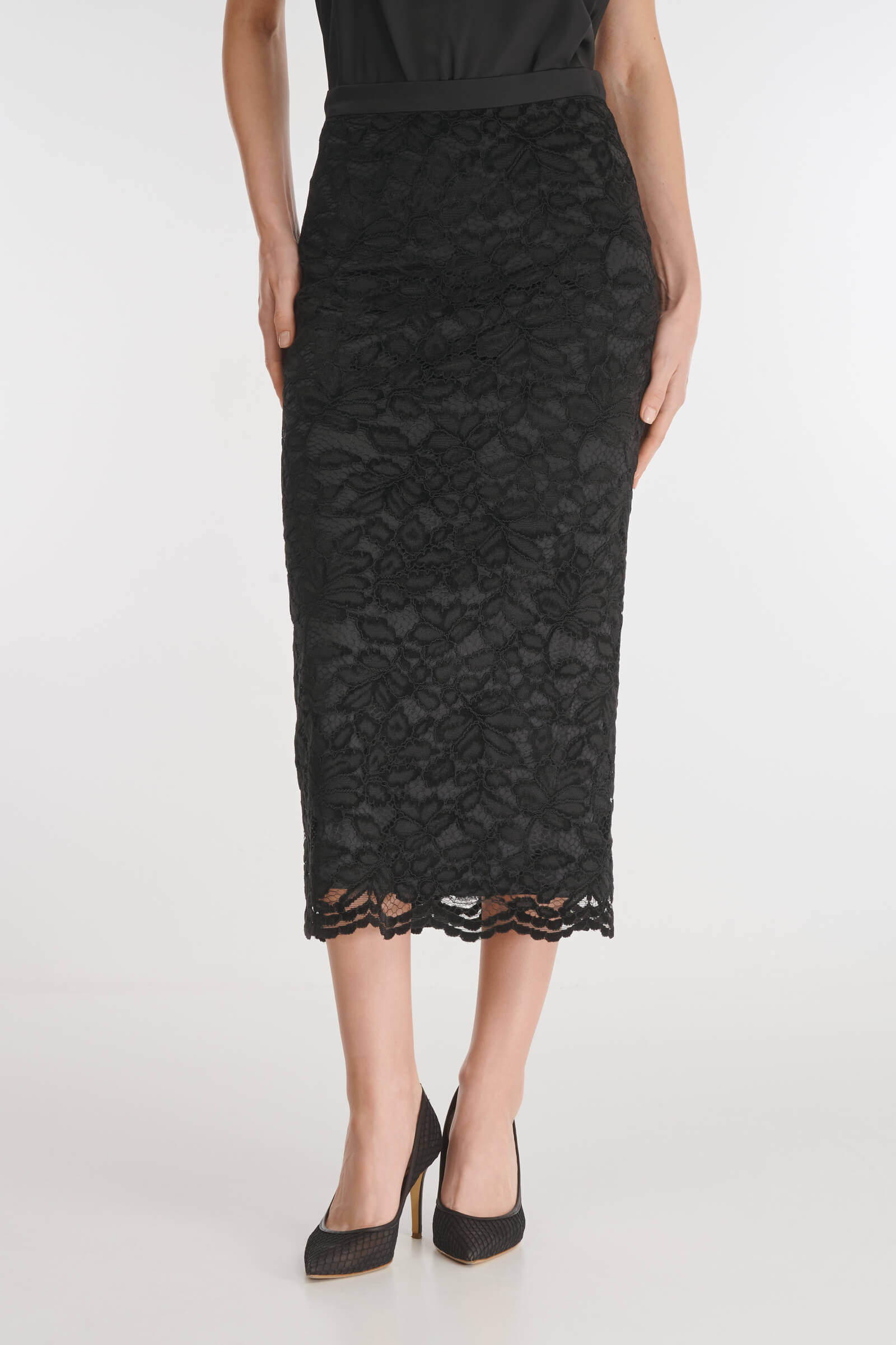 Юбка из гипюра цвета Черный 