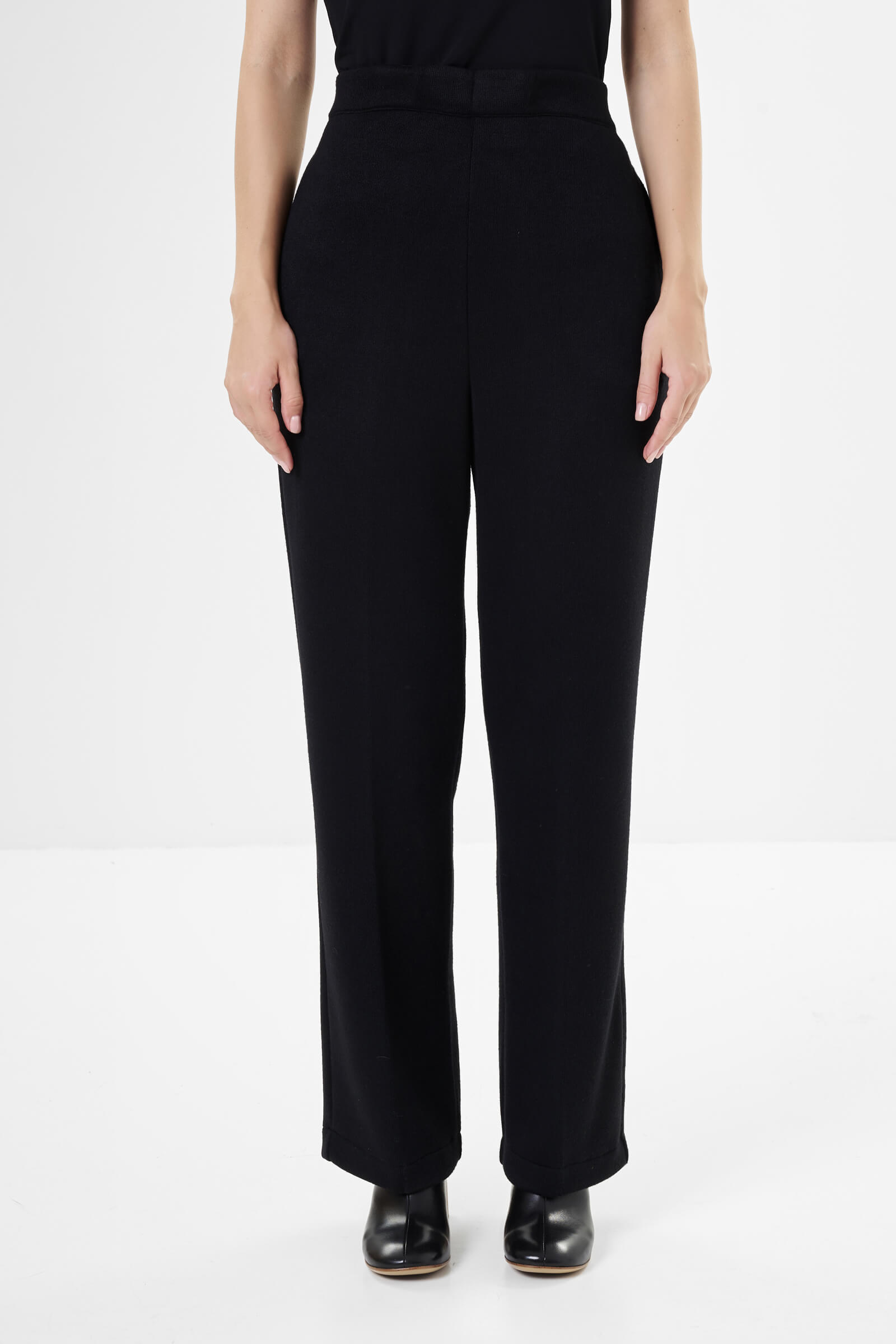 Прямые брюки с эластичным поясом цвета Черный 