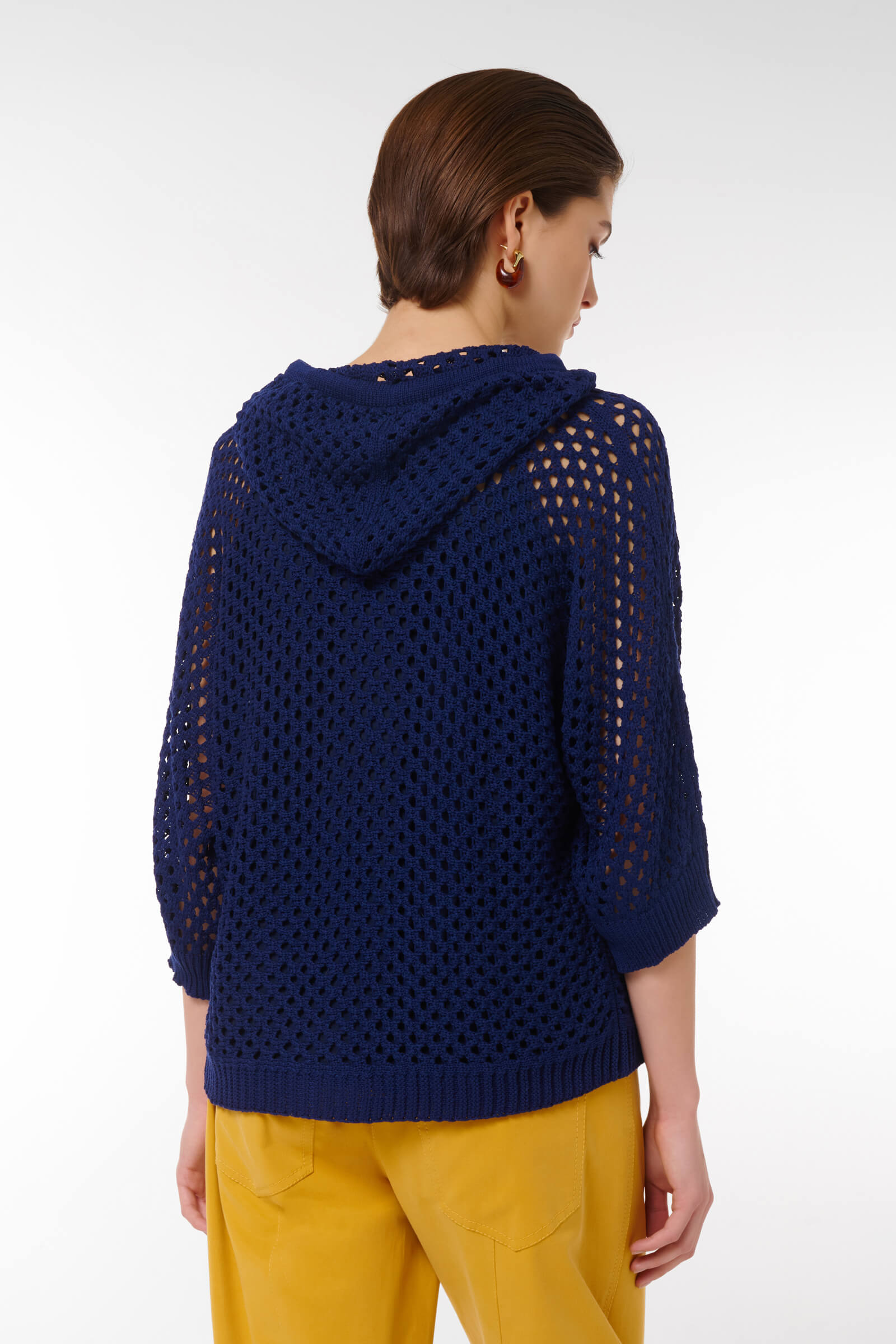 Джемпер с перфорацией Бренд Caterina Leman