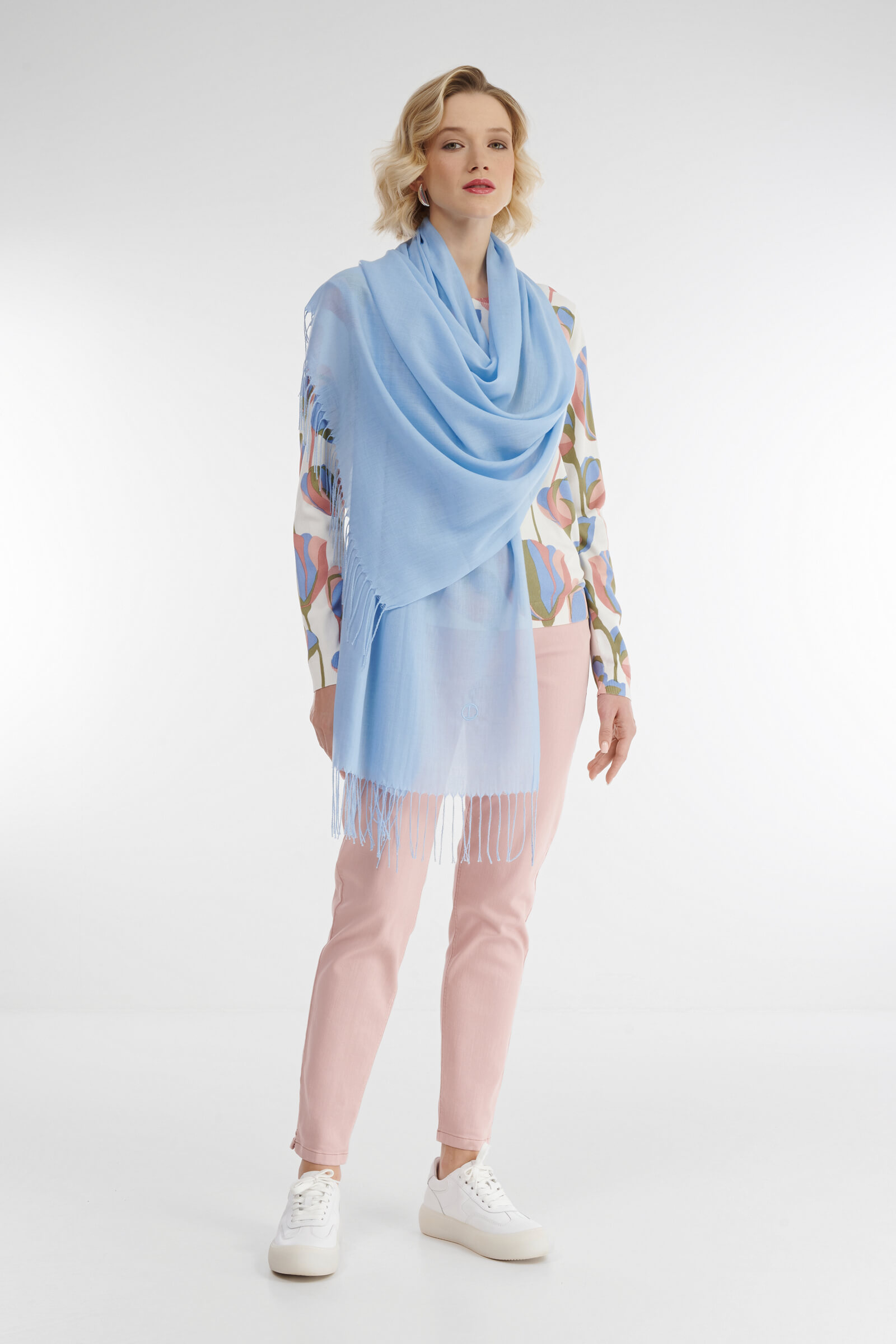 Палантин с бахромой цвета Голубой 