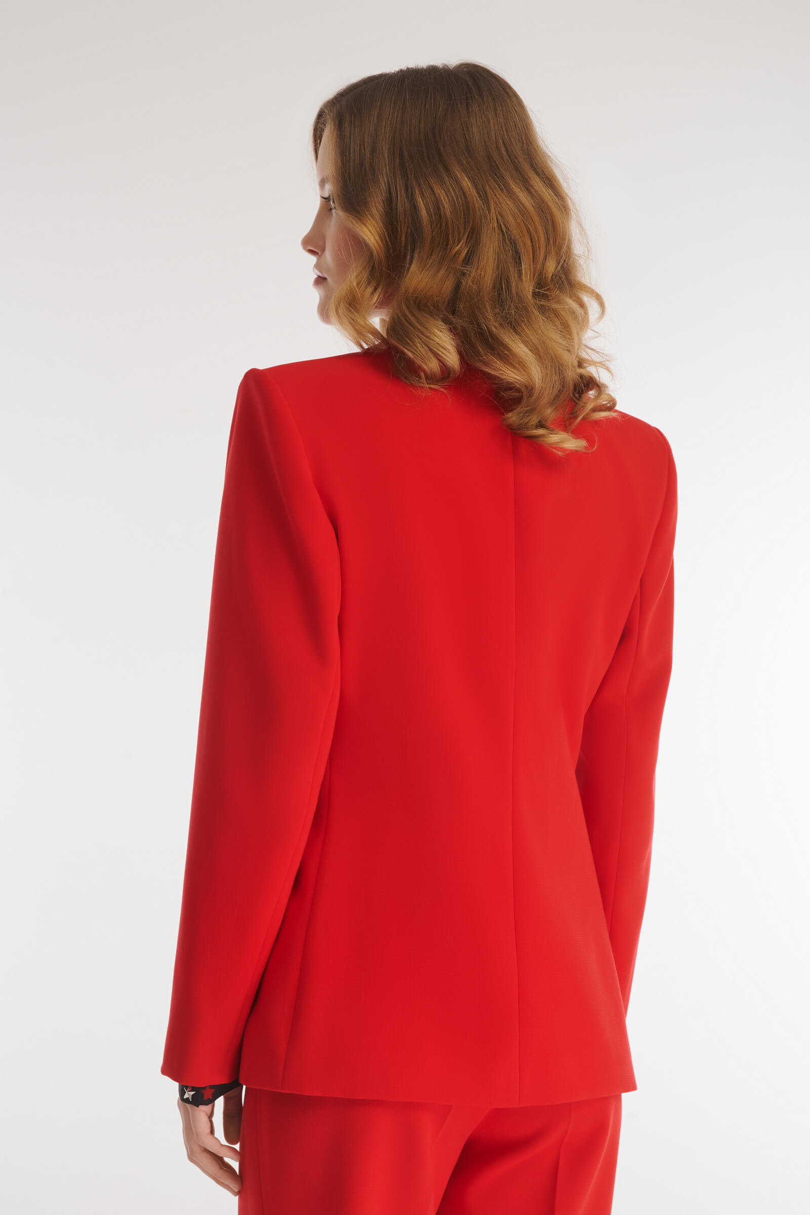 Пиджак из смесовой вискозы с декоративными заклепками Бренд Caterina Leman