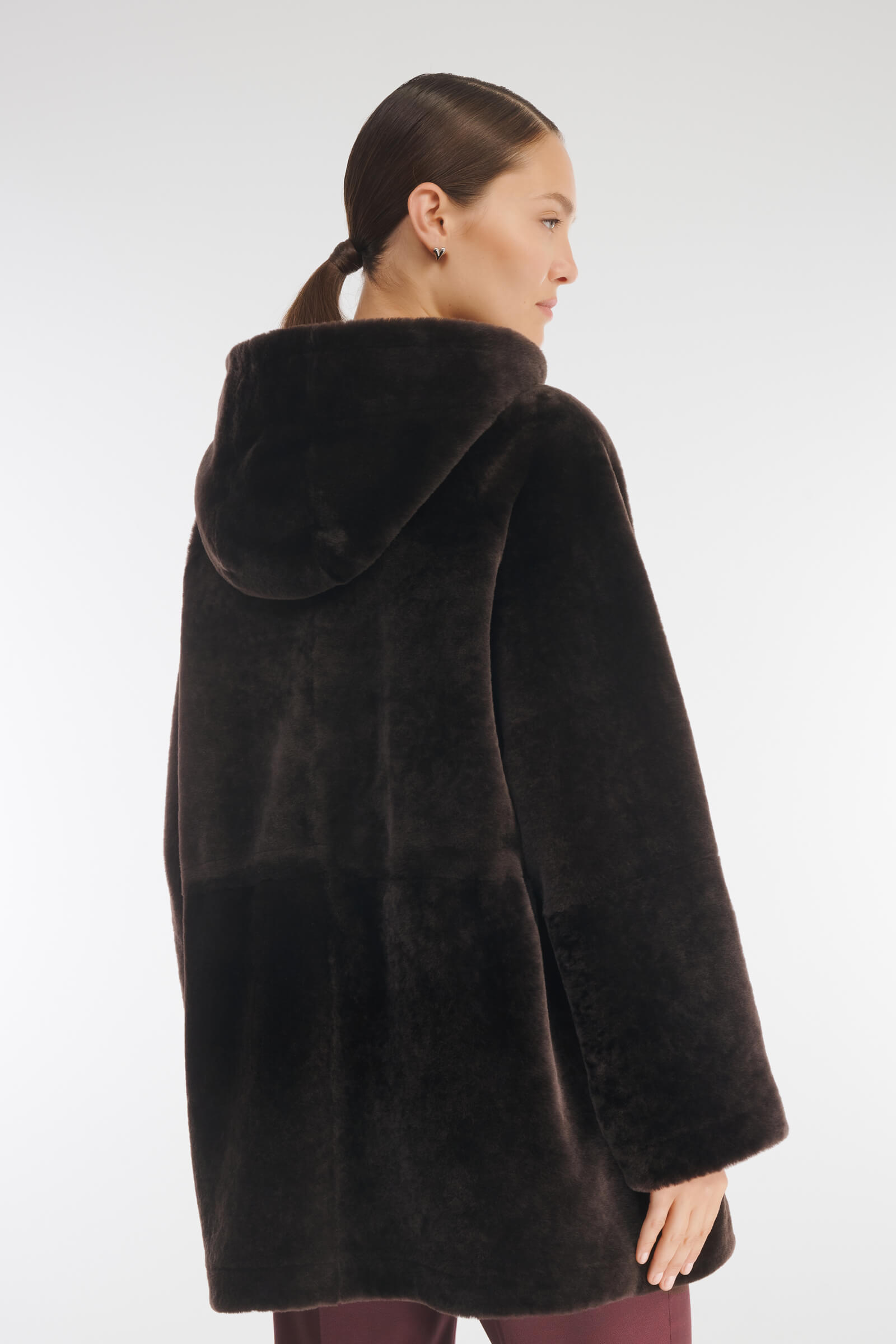 Удлиненная дубленка из натурального меха Бренд Caterina Leman