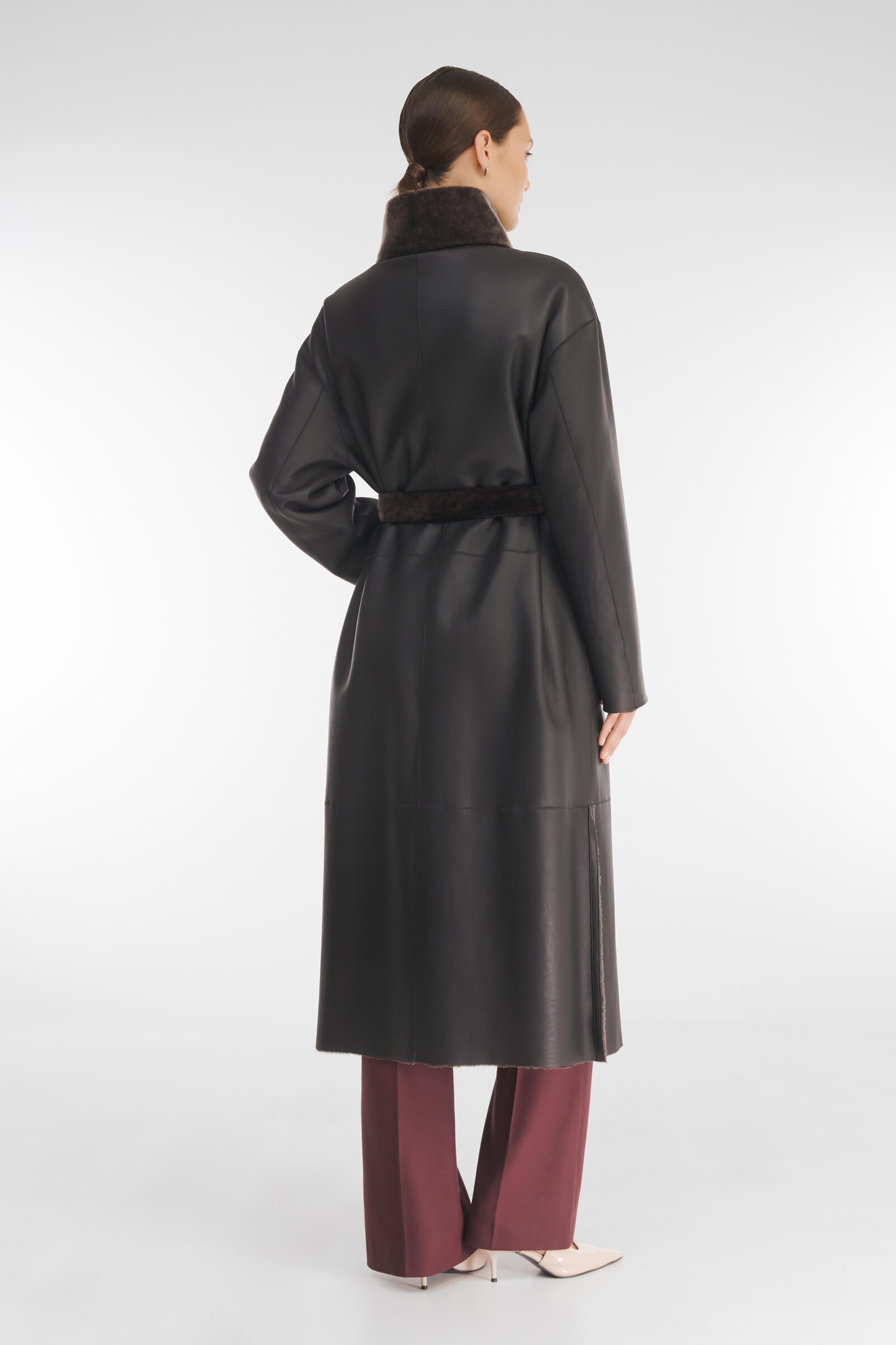 Двусторонняя дубленка с воротником-воронкой Бренд Caterina Leman