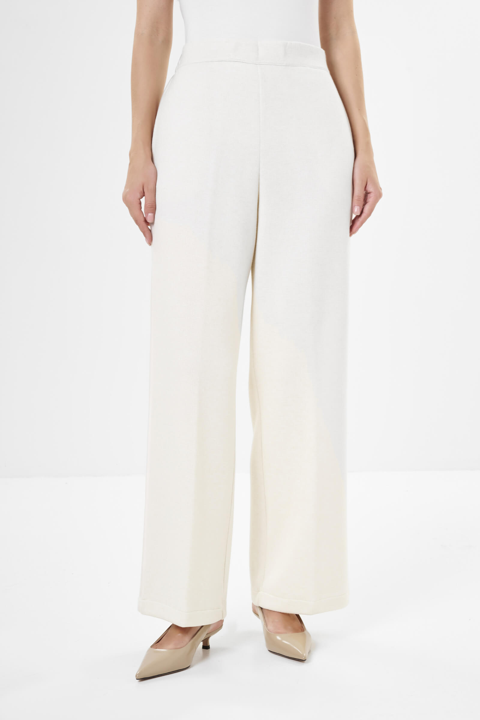Трикотажные брюки из поливискозы цвета Кремовый 