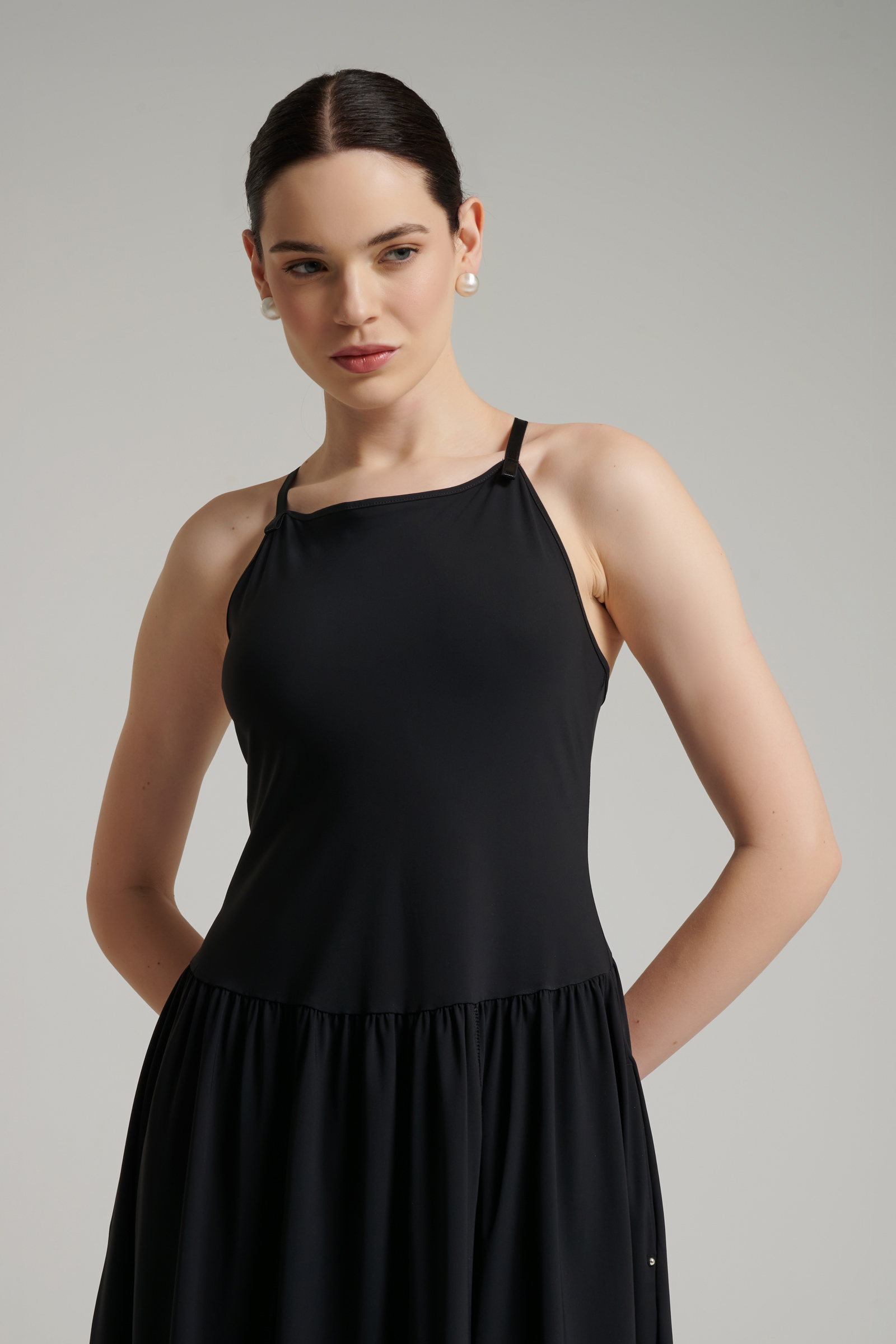 Платье с воздушной юбкой Бренд High