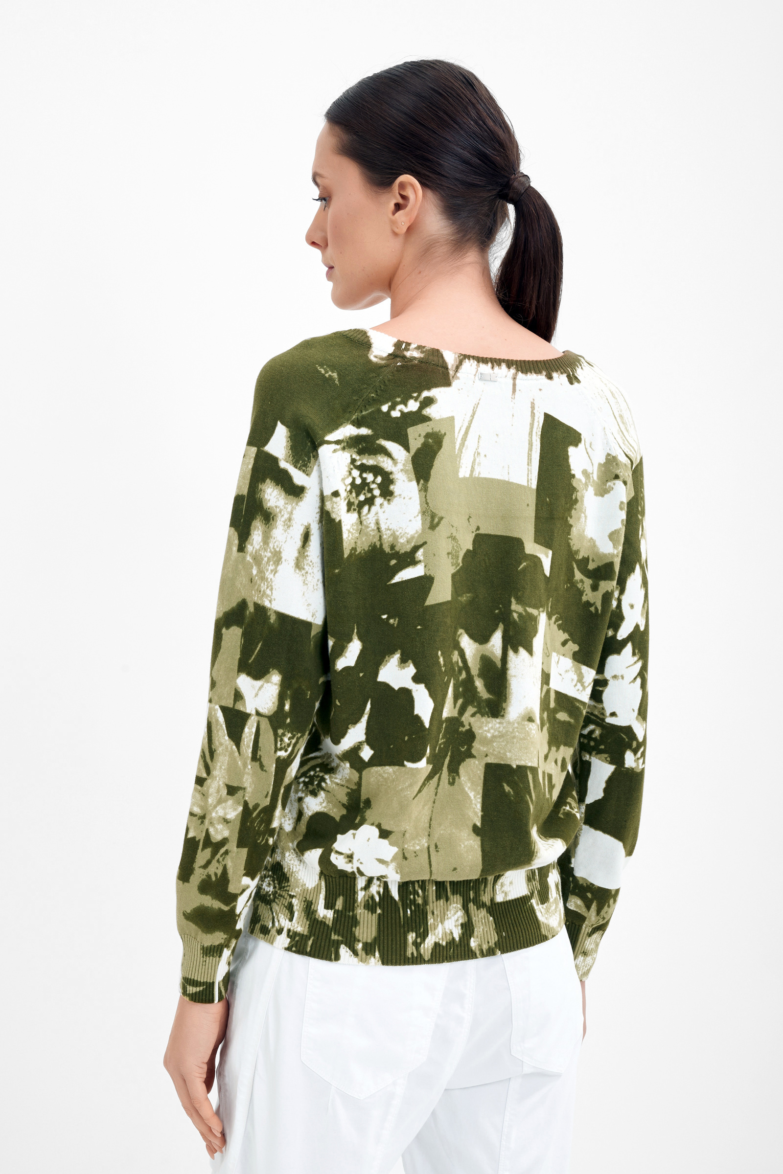 Джемпер с абстрактным принтом Бренд High