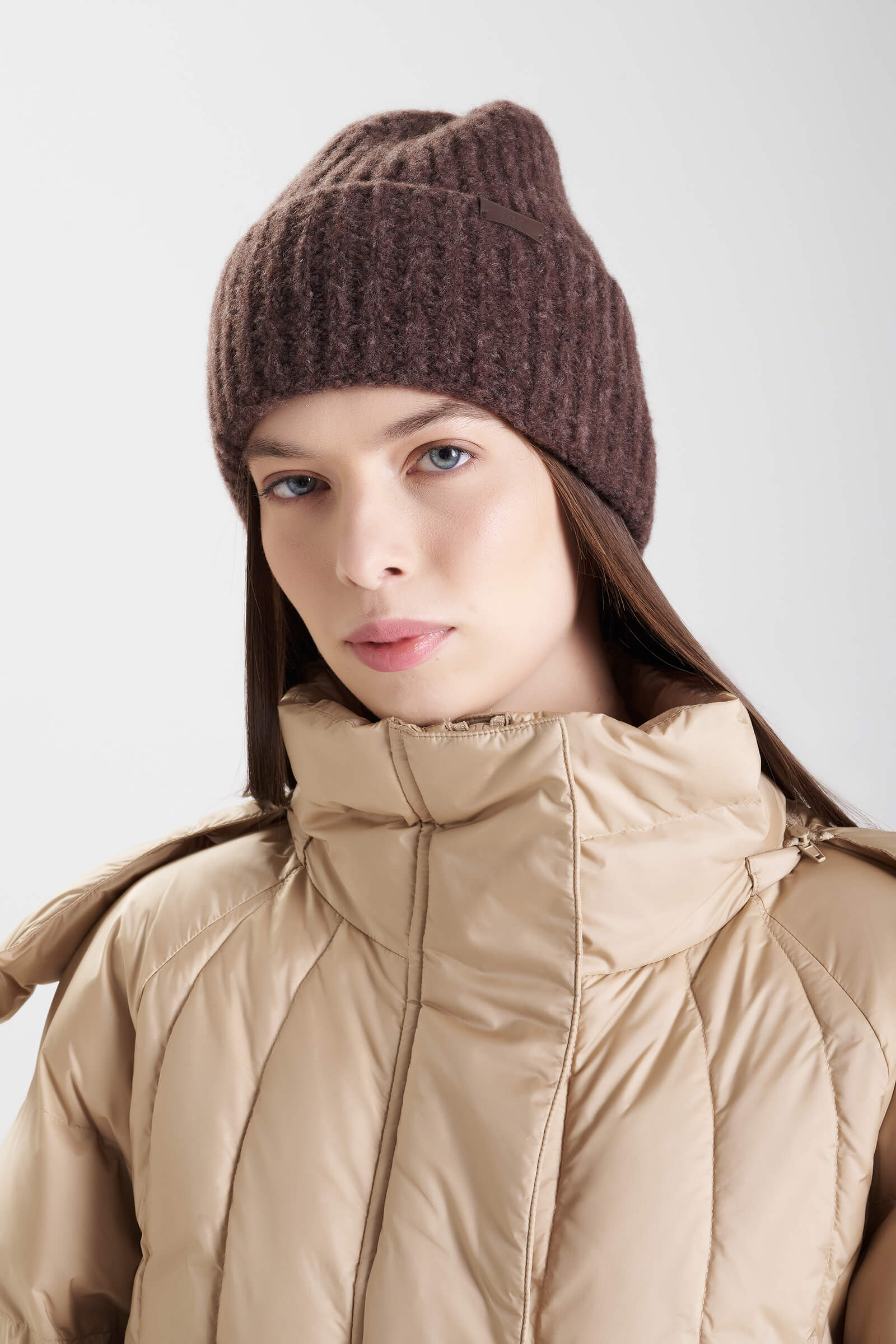 Шерстяная шапка цвета Коричневый 