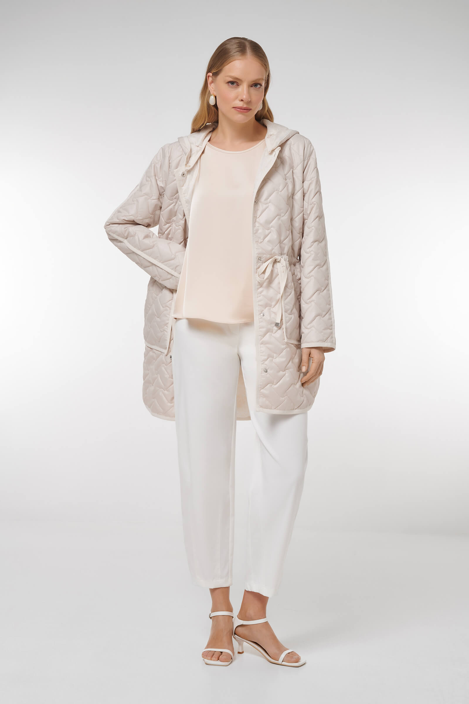 Куртка на кулиске с капюшоном Бренд Caterina Leman