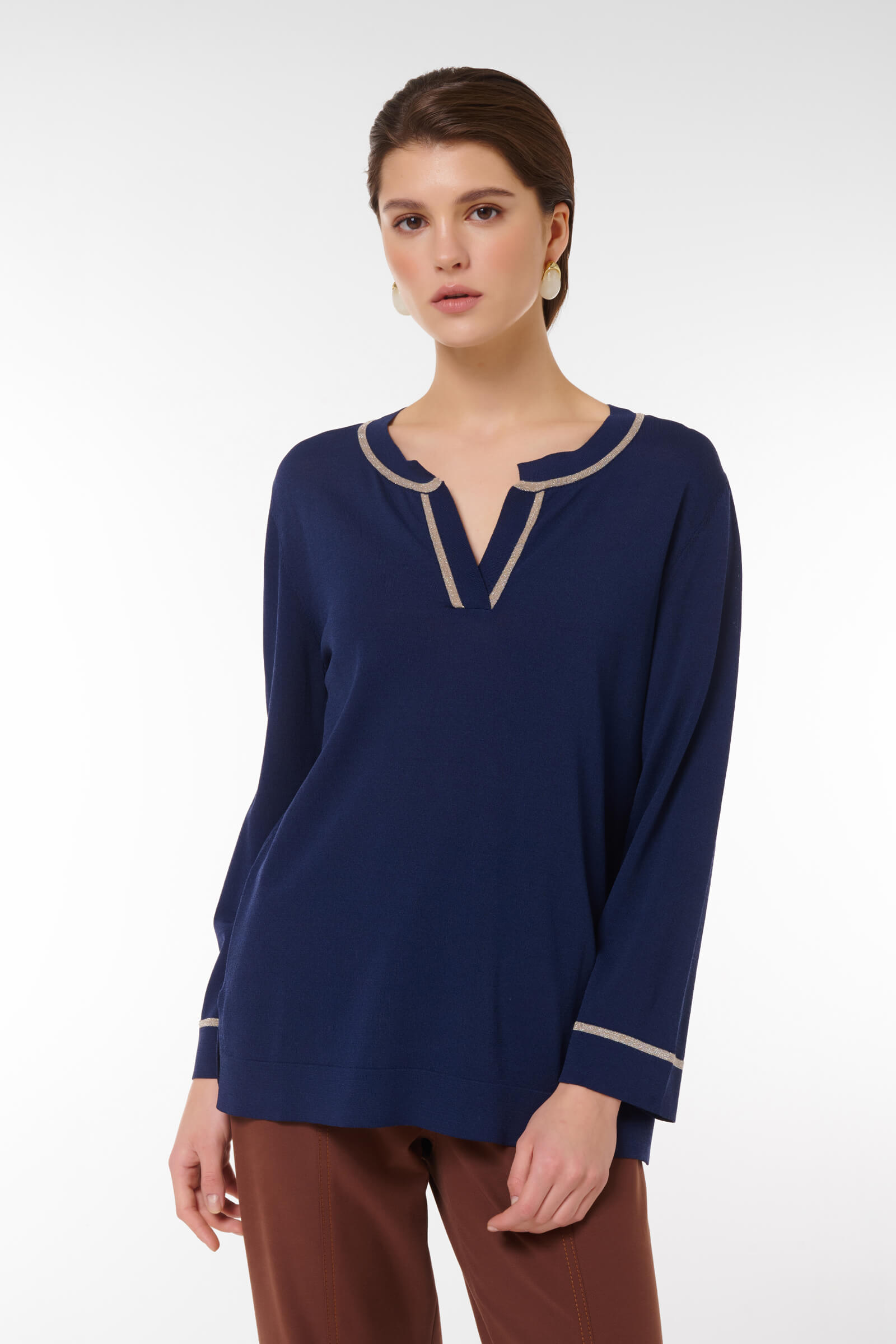 Джемпер свободного кроя цвета Синий 