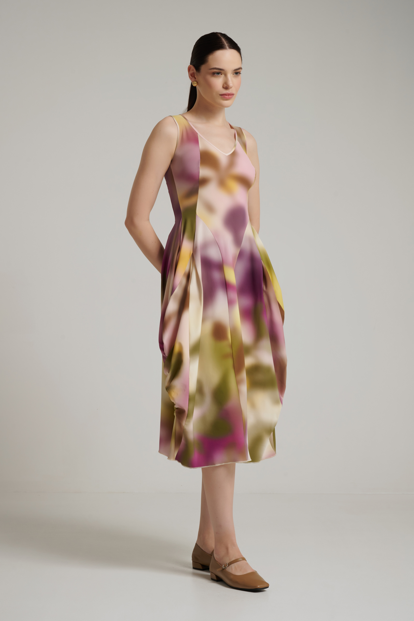 Платье с карманами Бренд High