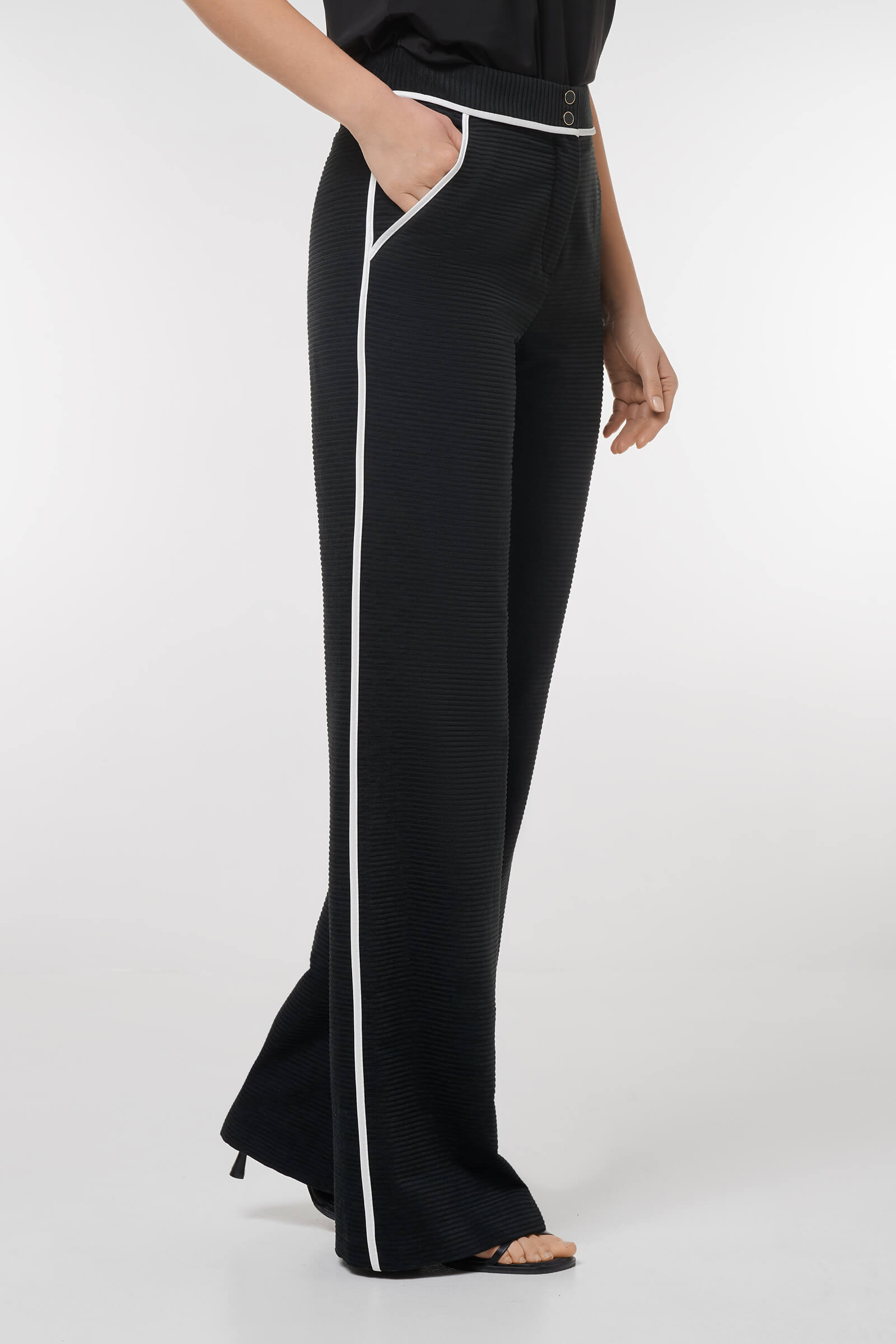 Брюки с контрастной окантовкой Бренд Caterina Leman