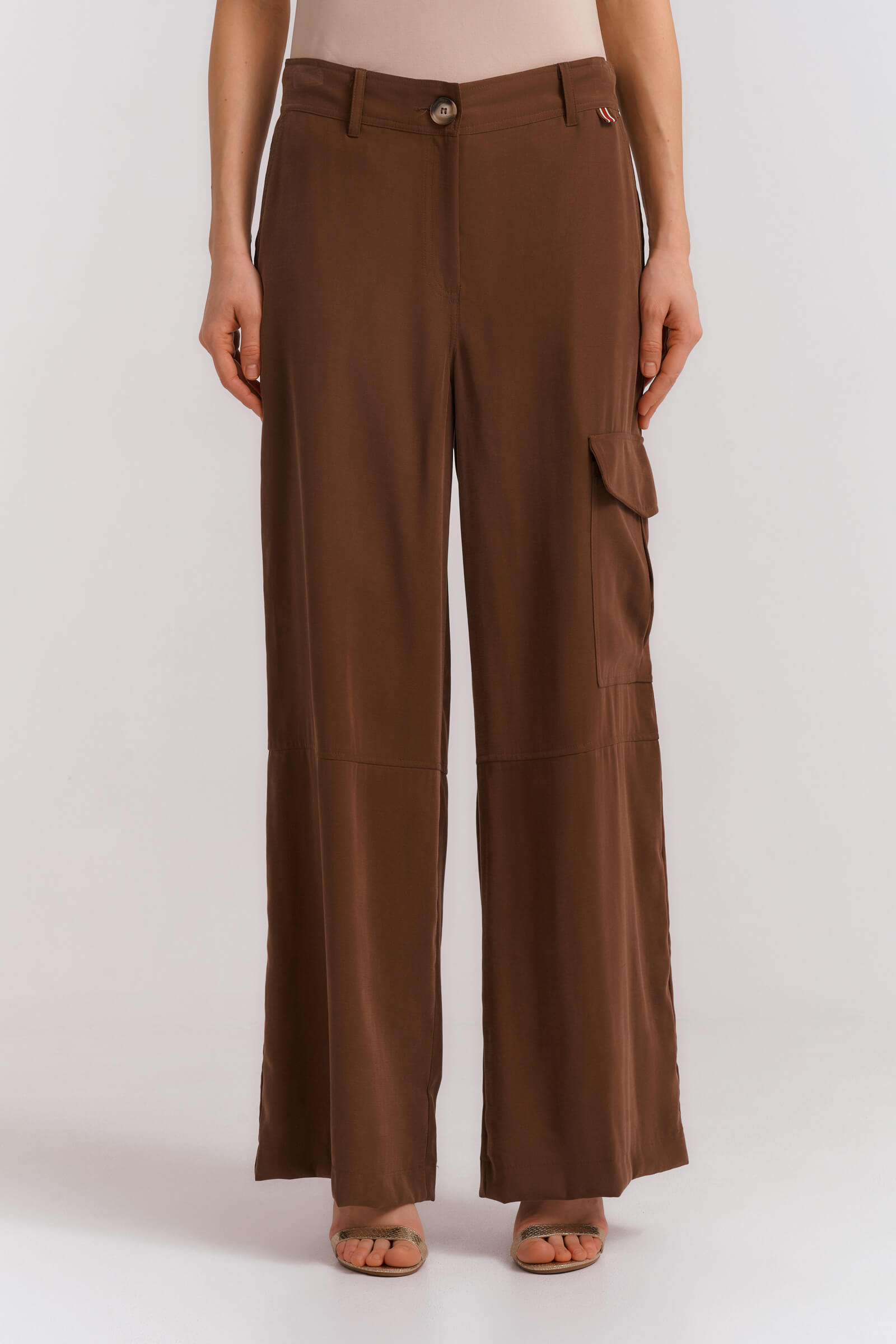 Широкие брюки с карманами цвета Коричневый 