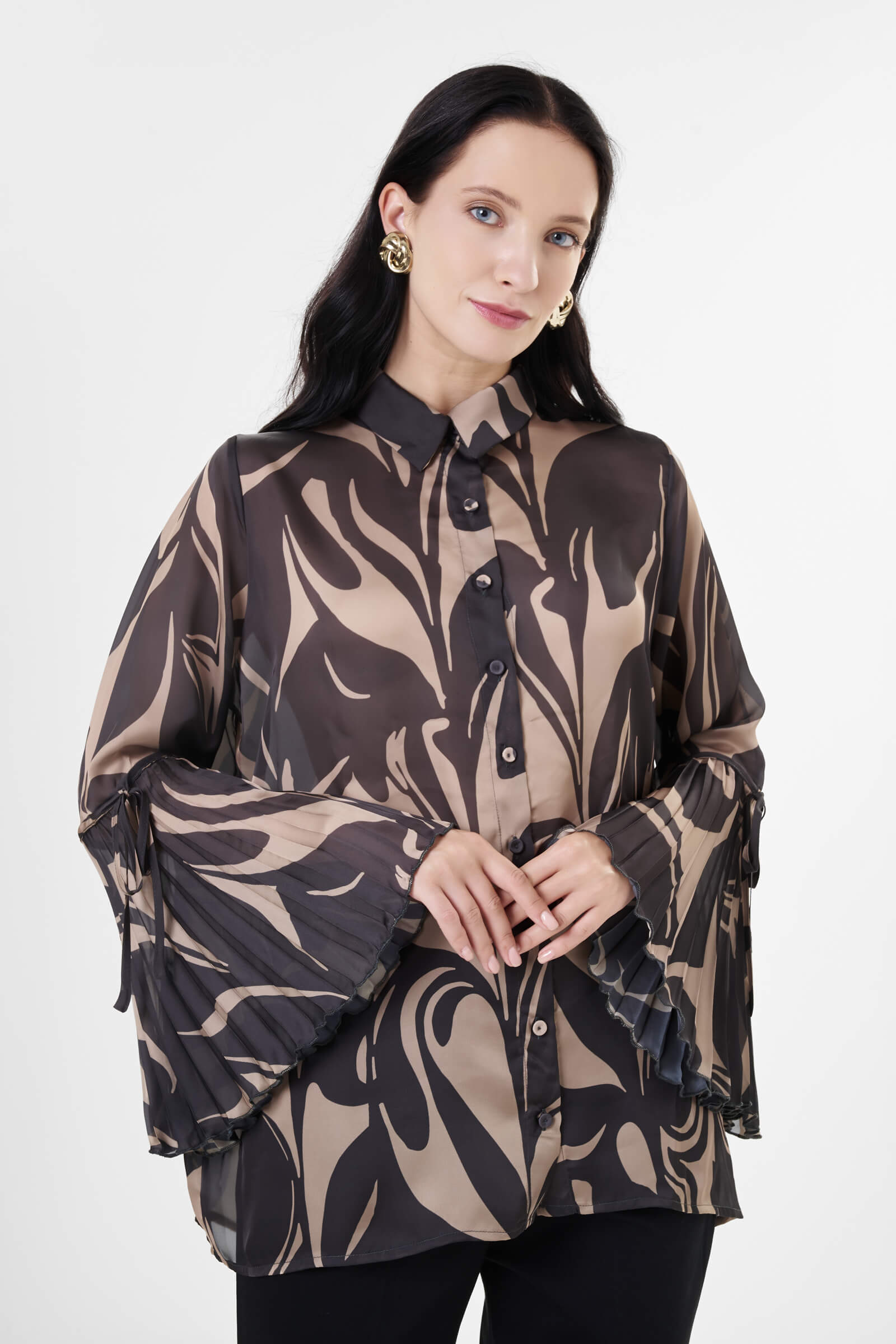 Рубашка с плиссированными рукавами Бренд Milva Mi