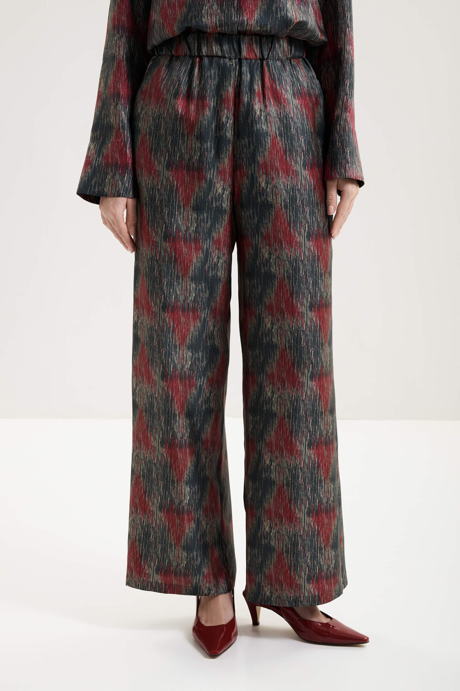 Брюки из 100% шелка цвета Мультиколор 