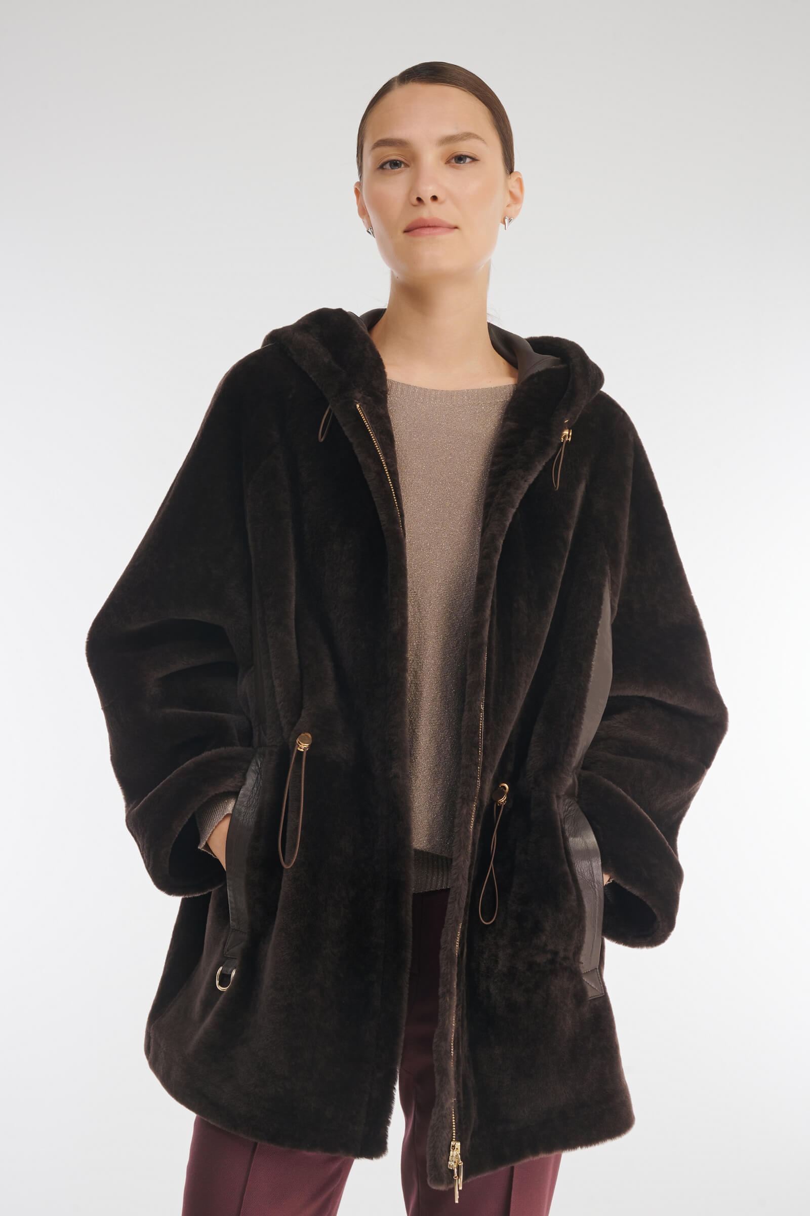 Удлиненная дубленка из натурального меха Бренд Caterina Leman