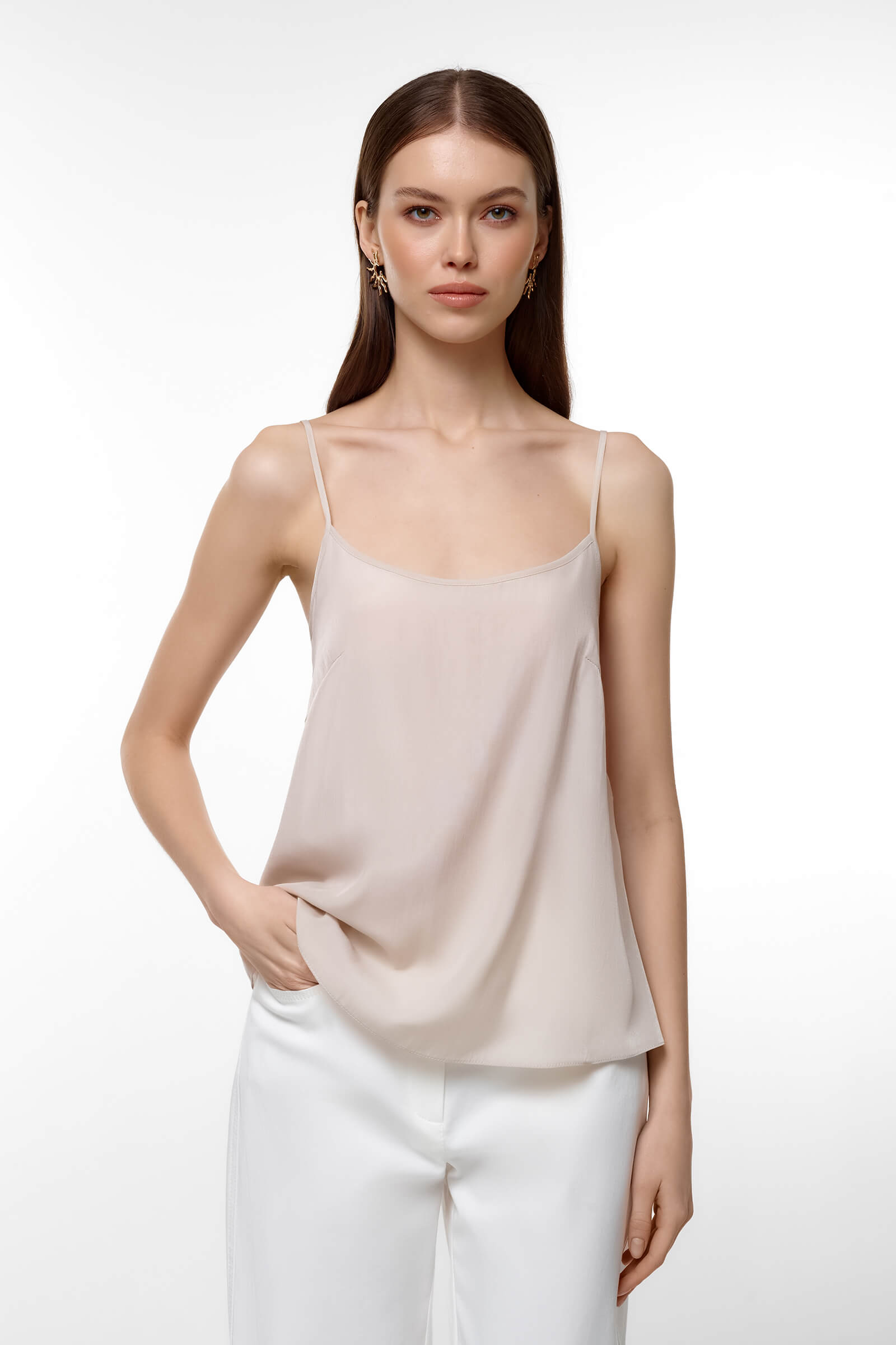 Топ из поливискозы цвета Бежевый 