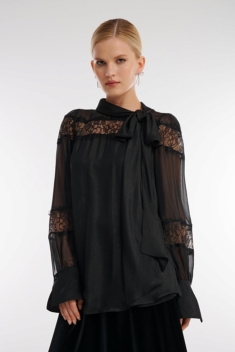 Черная блуза с прозрачным рукавом и кружевом Бренд Caterina Leman