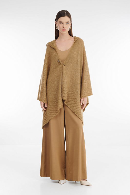 Накидка с капюшоном Бренд Sarah Pacini