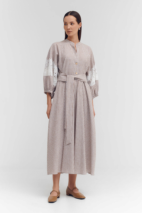 Платье с вышивкой Бренд Daniela Drei