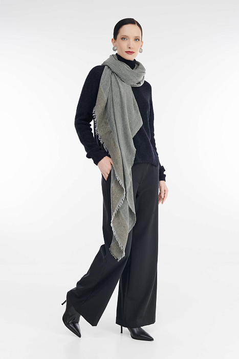 Платок с добавлением шерсти Бренд Sarah Pacini