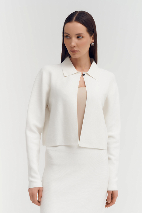 Укороченный жакет на пуговице Бренд Sarah Pacini